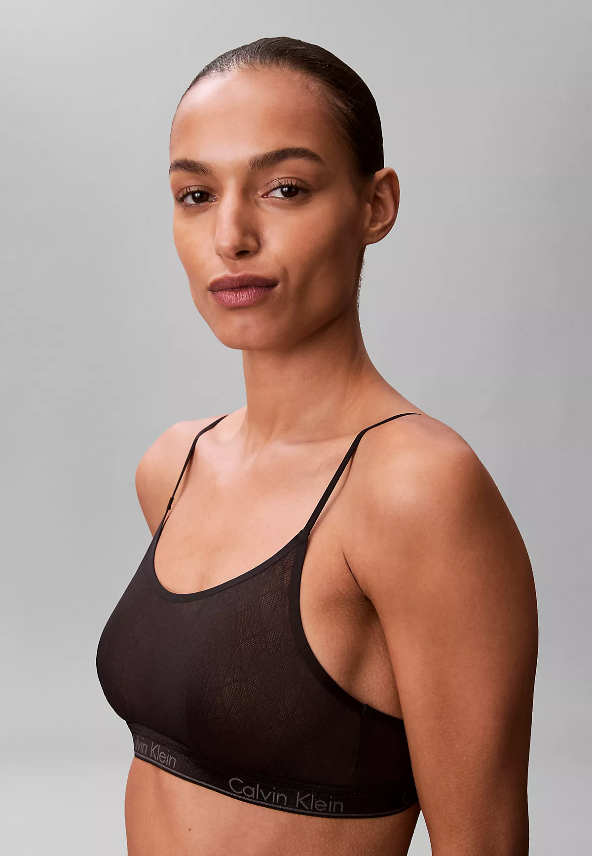 Calvin Klein Calvin Klein Kadın Slim Fit Dokuma Kumaş Mini Siyah Büstiyer LV00QF8871-UB1