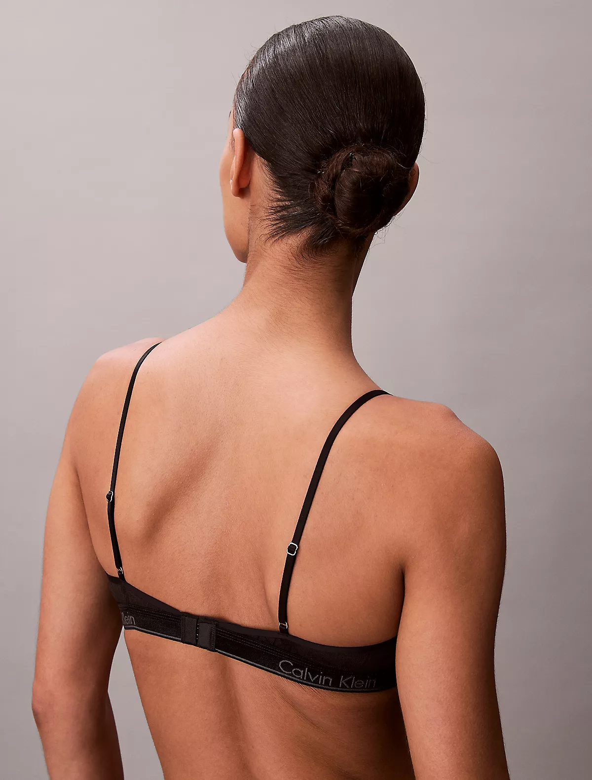 Calvin Klein Calvin Klein Kadın Slim Fit Dokuma Kumaş Mini Siyah Büstiyer LV00QF8871-UB1