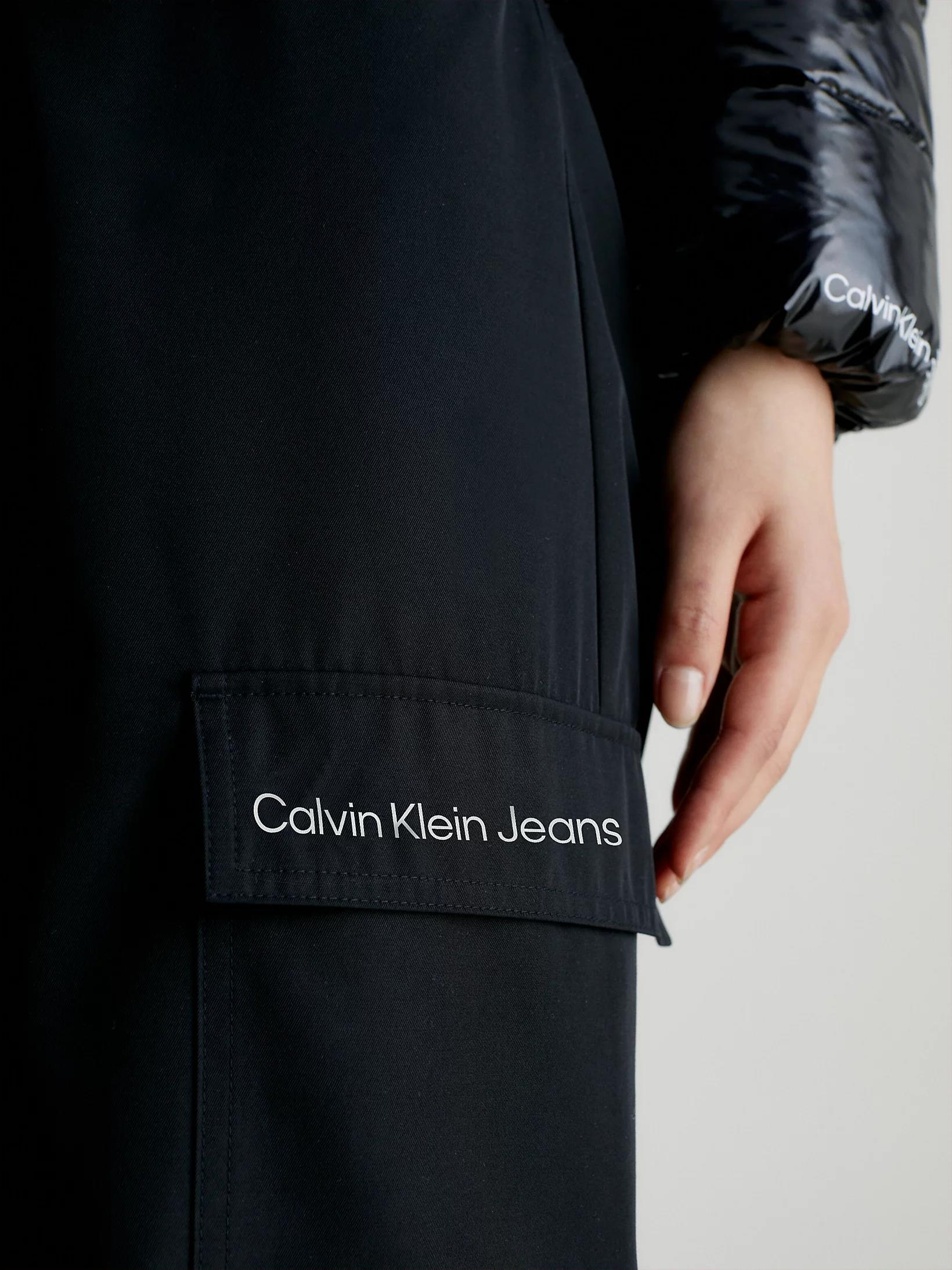 Calvin Klein Calvin Kleın Kadın Yüksek Belli Pamuk Karışımlı Günlük Kullanım Siyah Pantolon J20J222237-BEH