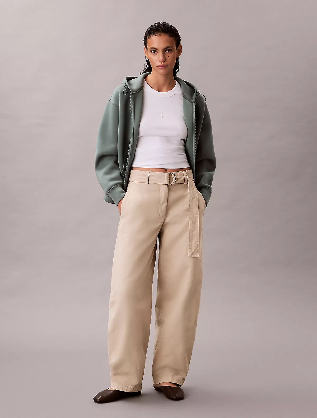 Calvin Klein Calvin Klein Kadın Yüksek Bel Geniş Paça Belde Kemer Detay Dokuma Kumaş Krem Pantolon LV044E619G-2F2