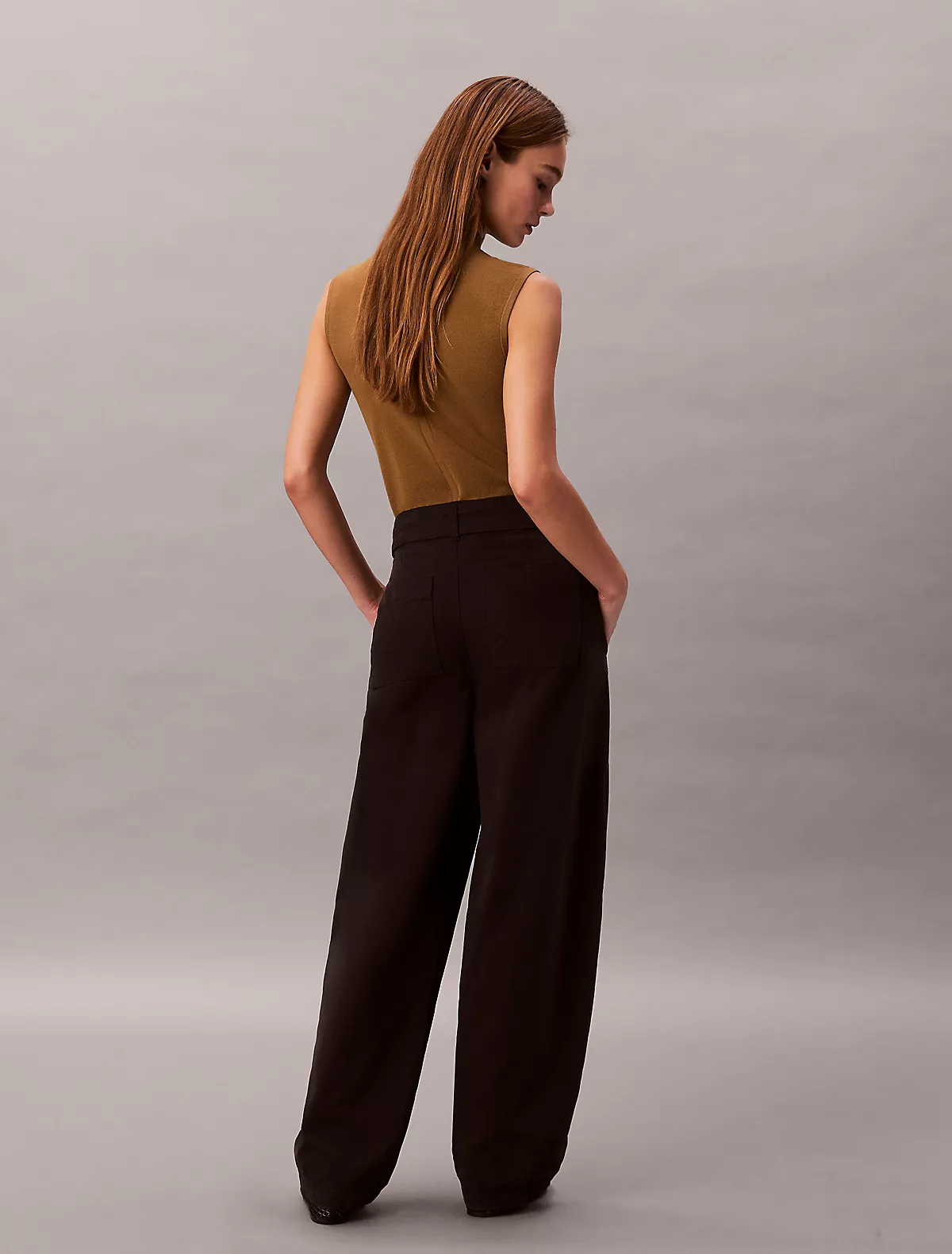 Calvin Klein Calvin Klein Kadın Yüksek Bel Geniş Paça Belde Kemer Detay Dokuma Kumaş Siyah Pantolon LV044E619G-UB1