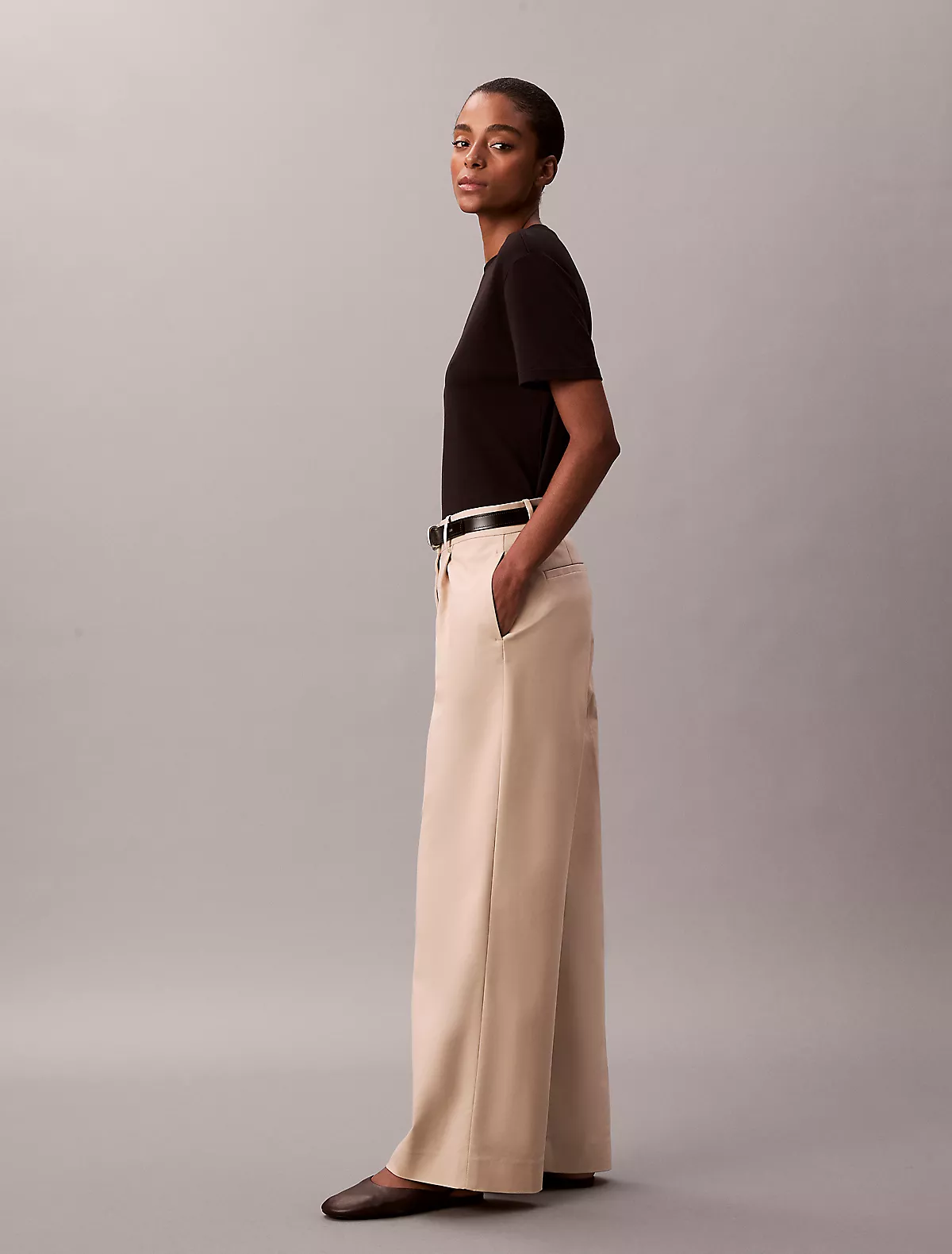 Calvin Klein Calvin Klein Kadın Yüksek Bel Geniş Paça Rahat Kesim Krem Pantolon LV044D664G-0XG