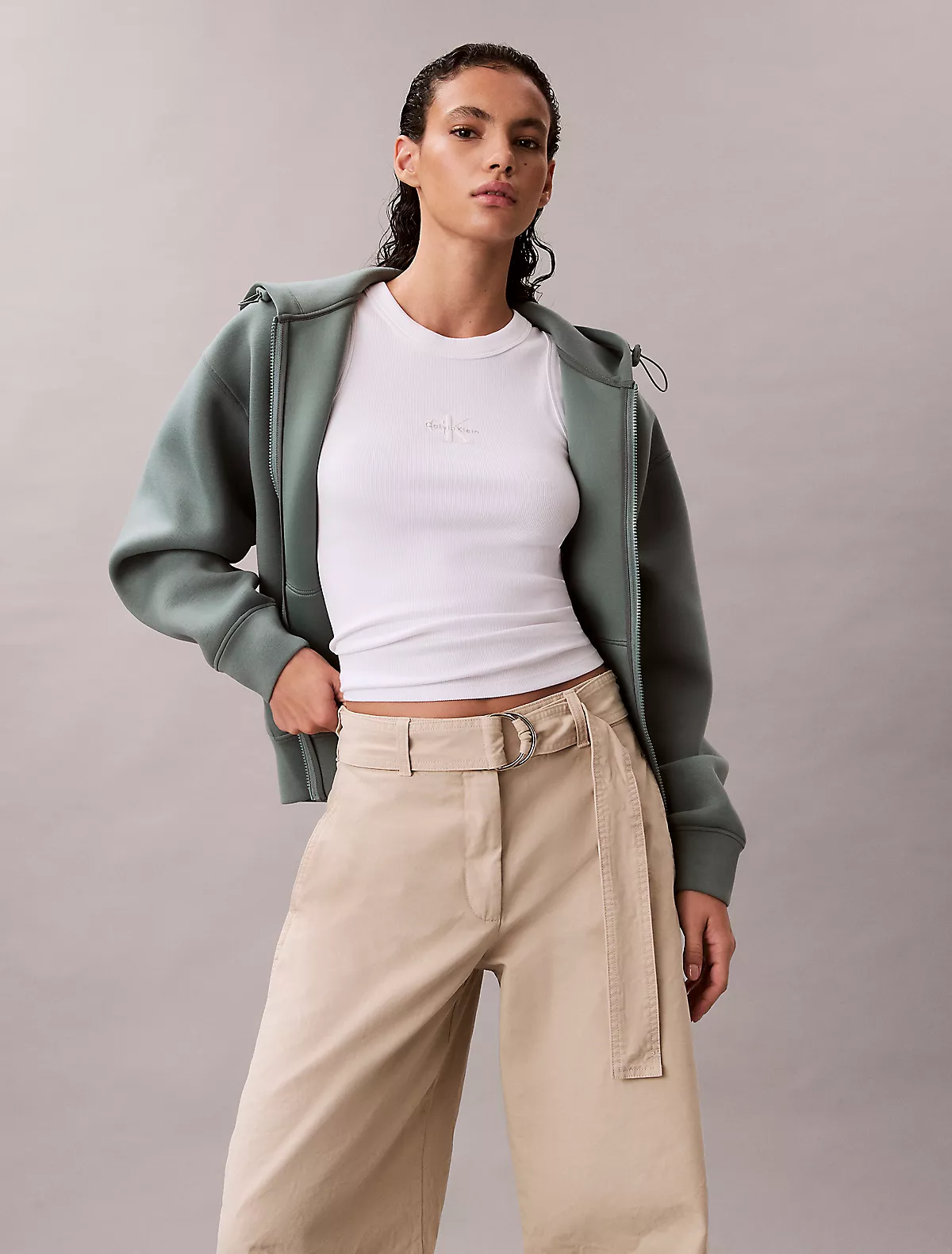 Calvin Klein Calvin Klein Kadın Yüksek Bel Geniş Paça Belde Kemer Detay Dokuma Kumaş Krem Pantolon LV044E619G-2F2