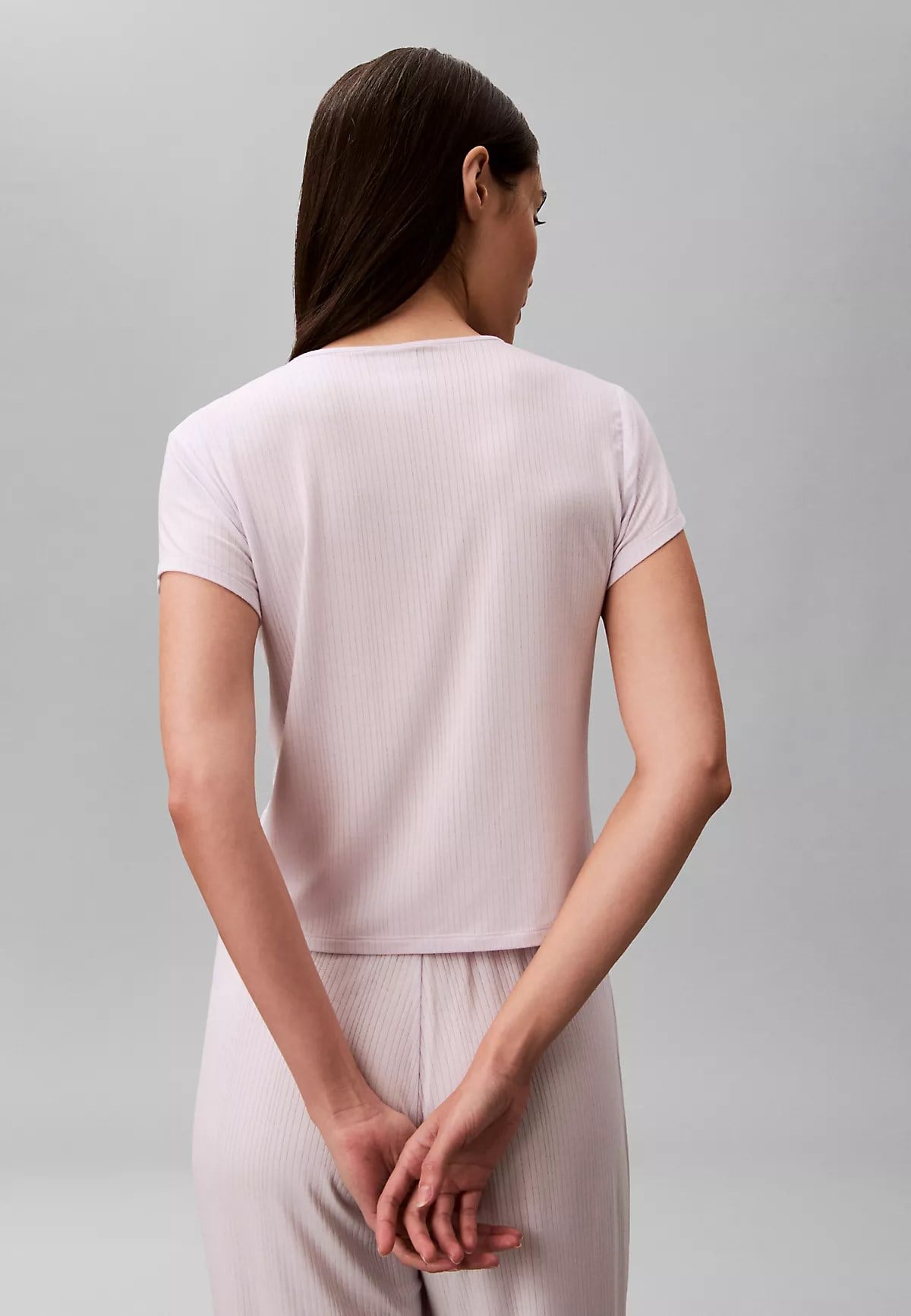 Calvin Klein Calvin Klein Kadın Yuvarlak Yaka Kısa Kol Düz Regular Fit Mor Pijama Üstü LV00QS7618-2IK