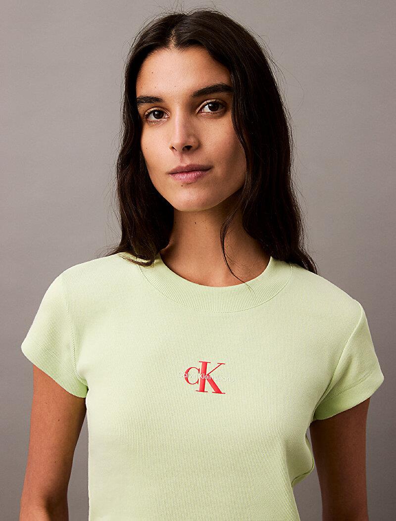 Calvin Klein Calvin Klein Kadın Yuvarlak Yaka Kısa Kollu Kısa Yeşil T-Shirt LV047AB802-64O