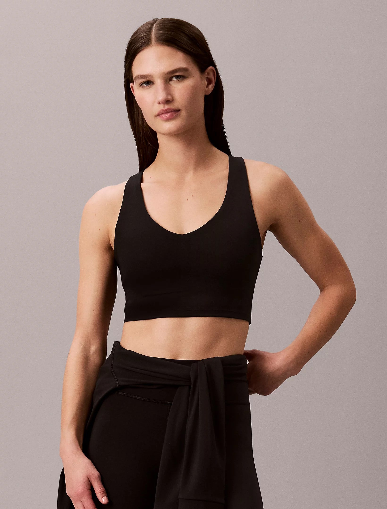Calvin Klein Calvin Klein Kadın Yuvarlak Yaka Slim Fit Askılı Kısa Siyah Spor Büstiyer LVGWS6K348-UB1