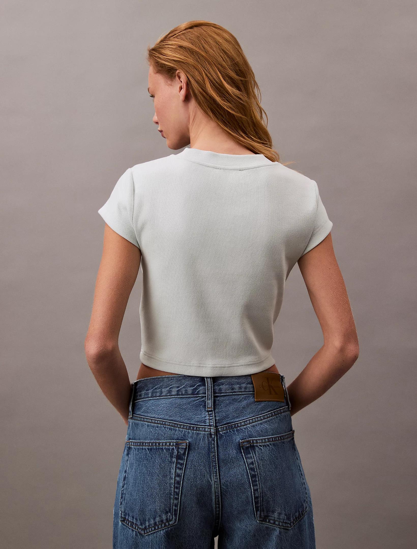 Calvin Klein Calvin Klein Kadın Yuvarlak Yaka Kısa Kollu Kısa Açık Yeşil T-Shirt LV047AB802-D1T