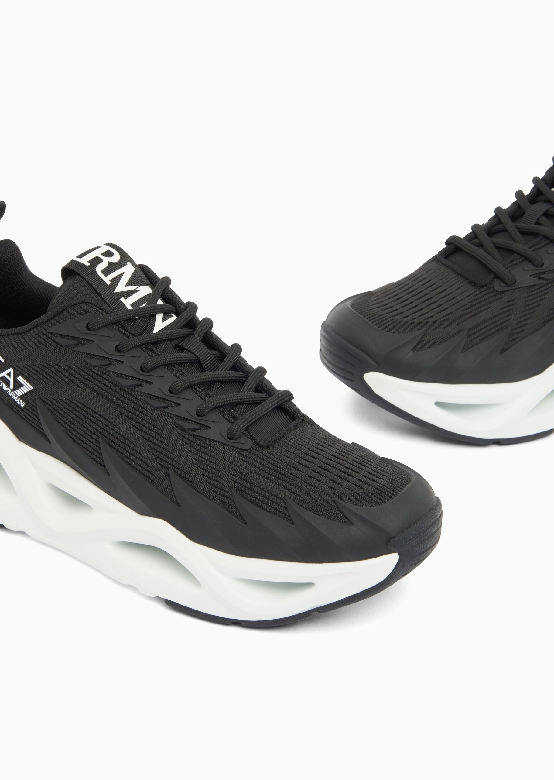 EA7 Ea7 Erkek Fileli Rahat Taban Bağlamalı Spor Siyah Sneaker 7X000304 AF18442-MC001