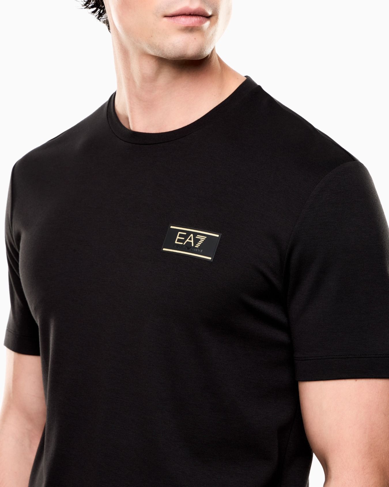 EA7 Ea7 Erkek Normal Kalıp Viskoz Karışımlı Kumaş Yuvarlak Yakalı Logo Etiketli Kısa Kollu Siyah T-Shirt 7M001331 AF13739-UC001
