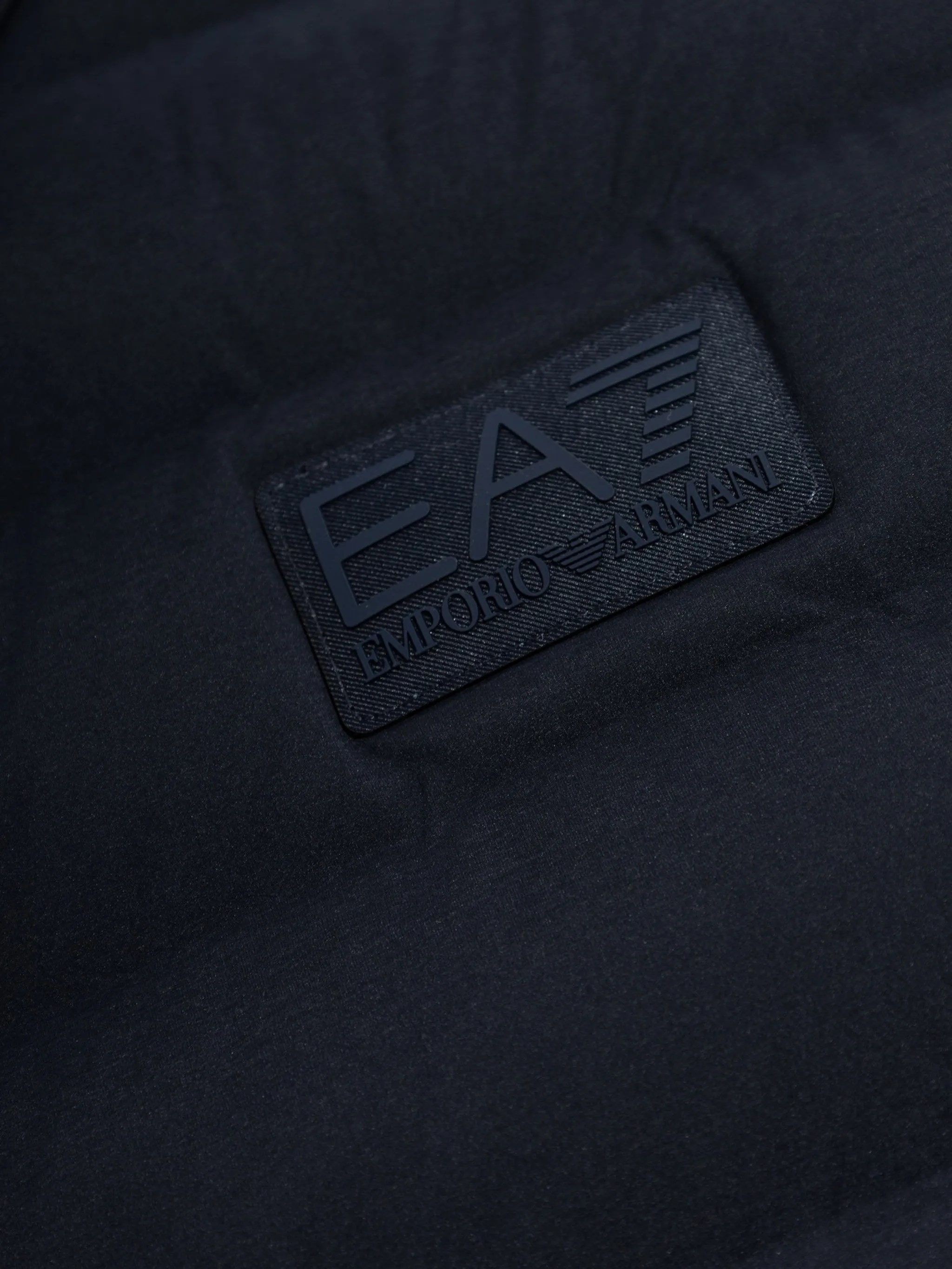 EA7 Ea7 Erkek Pamuklu Regular Fit Kapitoneli Kapüşonlu Fermuarlı Lacivert Yelek 7M002381 AF15953-UB102