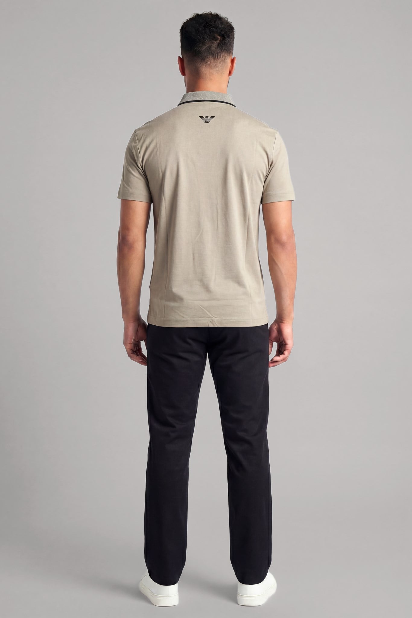 EA7 Ea7 Erkek Vücut Sıcaklığını Sabit Tutan Kumaş Dar Kalıp Logo Desenli Kısa Kollu Bej Polo Yaka T-Shirt 7M001288 AF13520-U6167