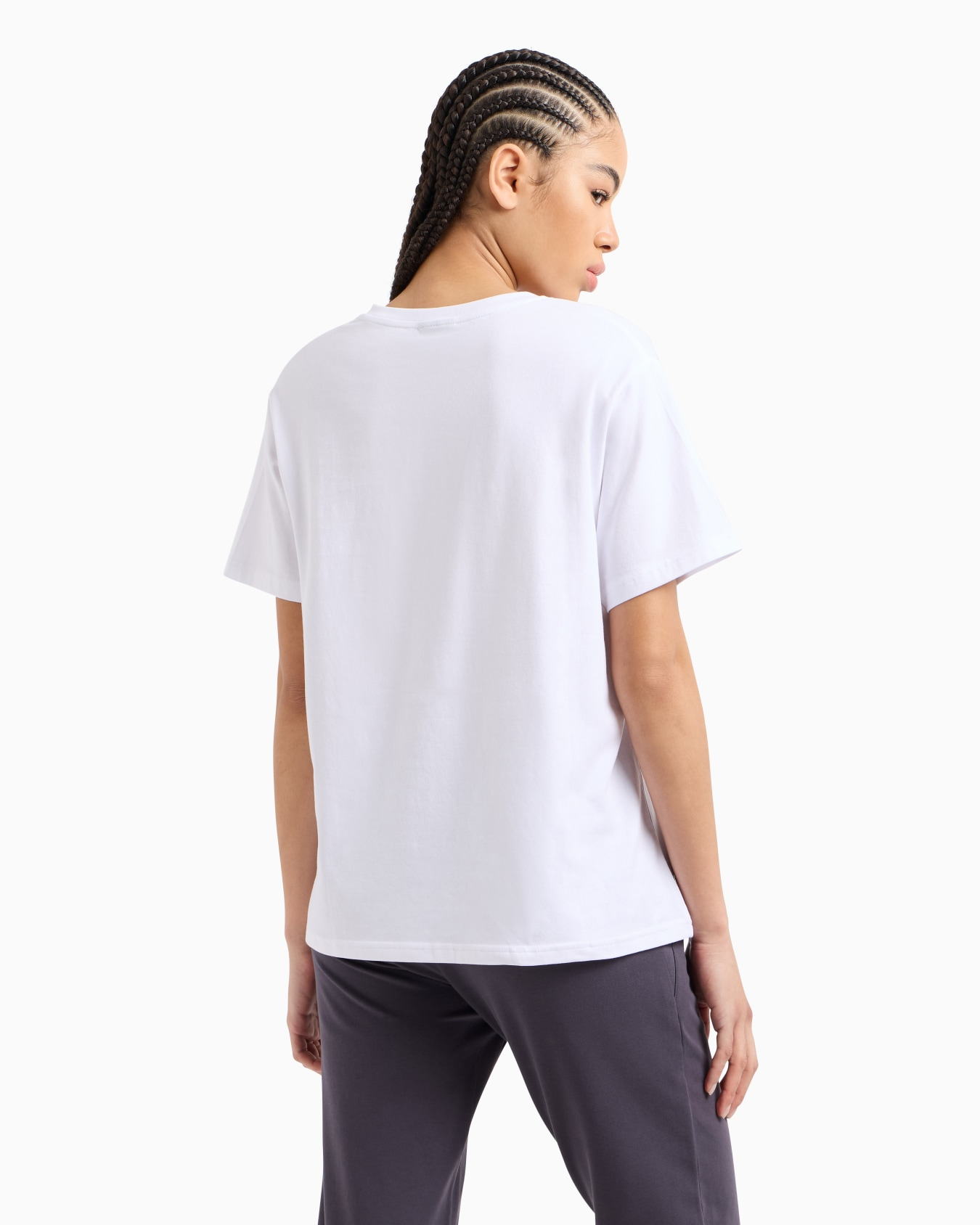 EA7 Ea7 Kadın Regular Fit Esnek Pamuklu Metalik Logo Detaylı V Yakalı Kısa Kollu Beyaz T-Shirt 7W000029 AF10373-U0002