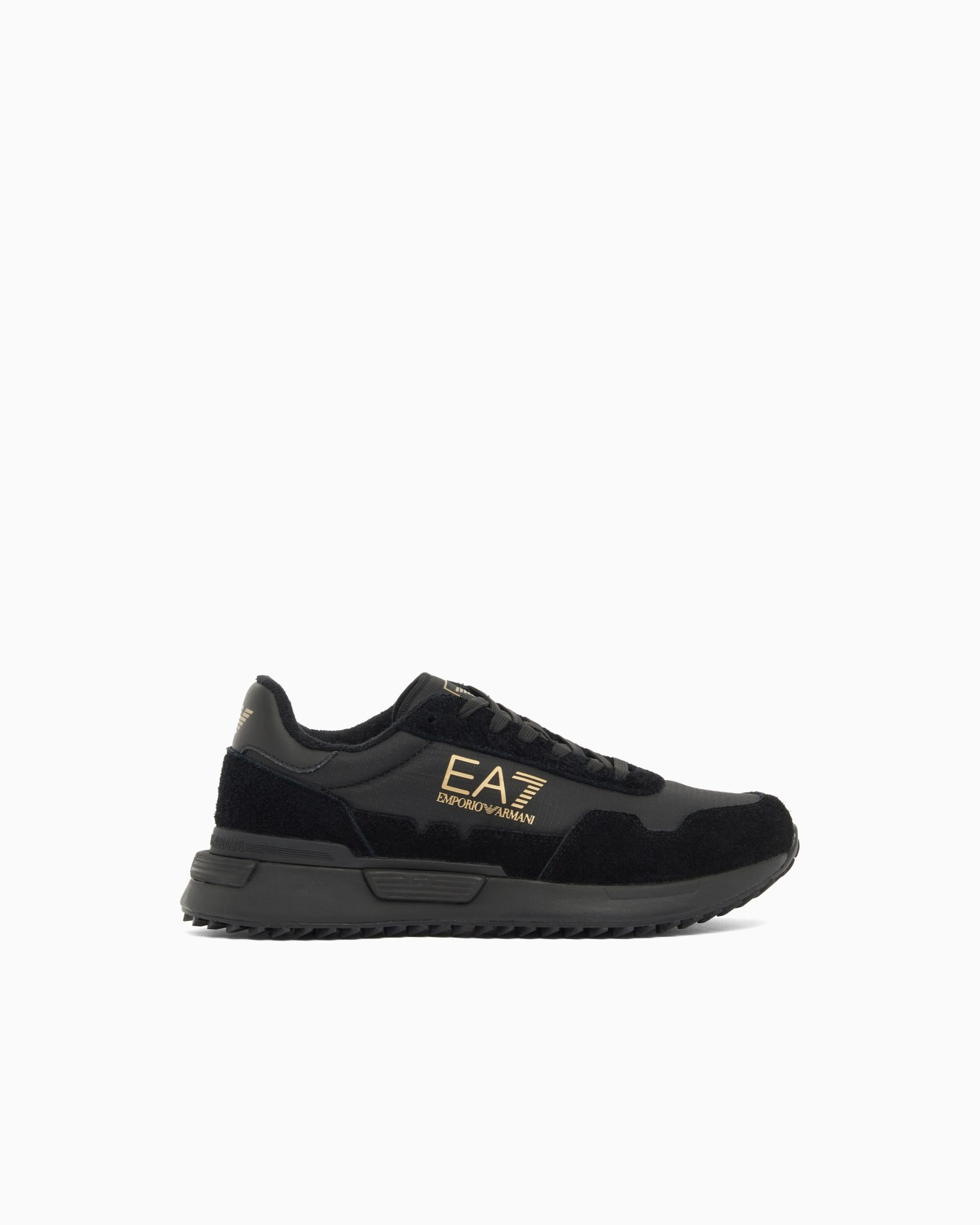 EA7 Ea7 Unısex Düşük Bilekli Rahat Tabanlı Süet Detaylı EA7 Logo Desenli Deri Siyah-Gold Sneaker 7X000380 AF19175-MZ177