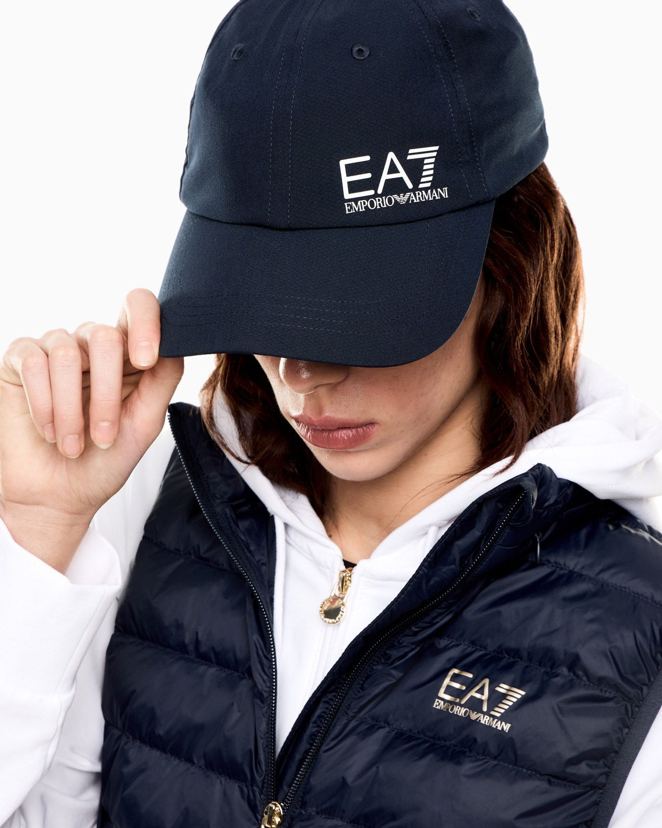 EA7 Ea7 Unısex Kontrast EA7 Logo Detaylı Sert Siperlikli Nefes Alabilen Kumaşlı Lacivert Spor Şapka 7X000590 AF22965-MB149