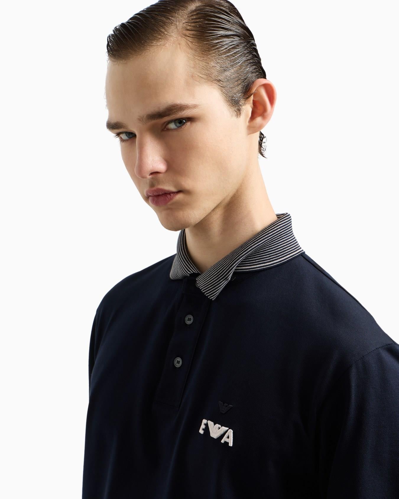 EMPORIO ARMANI Emporıo Armani Erkek %100 Pamuklu Logolu Kısa Kollu Lacivert Polo Yaka T-Shirt EM002992 AF12955-UB118