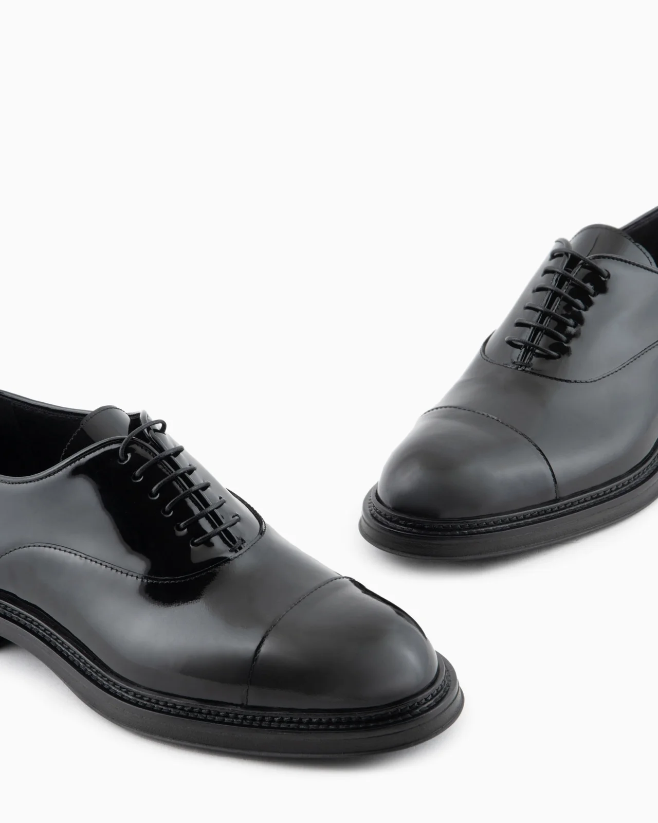 Emporio Armani Emporıo Armani Erkek Bağcıklı Bağlama Yuvarlak Burun Deri Rahat Taban Siyah Ayakkabı X4C654 XAT24-00002