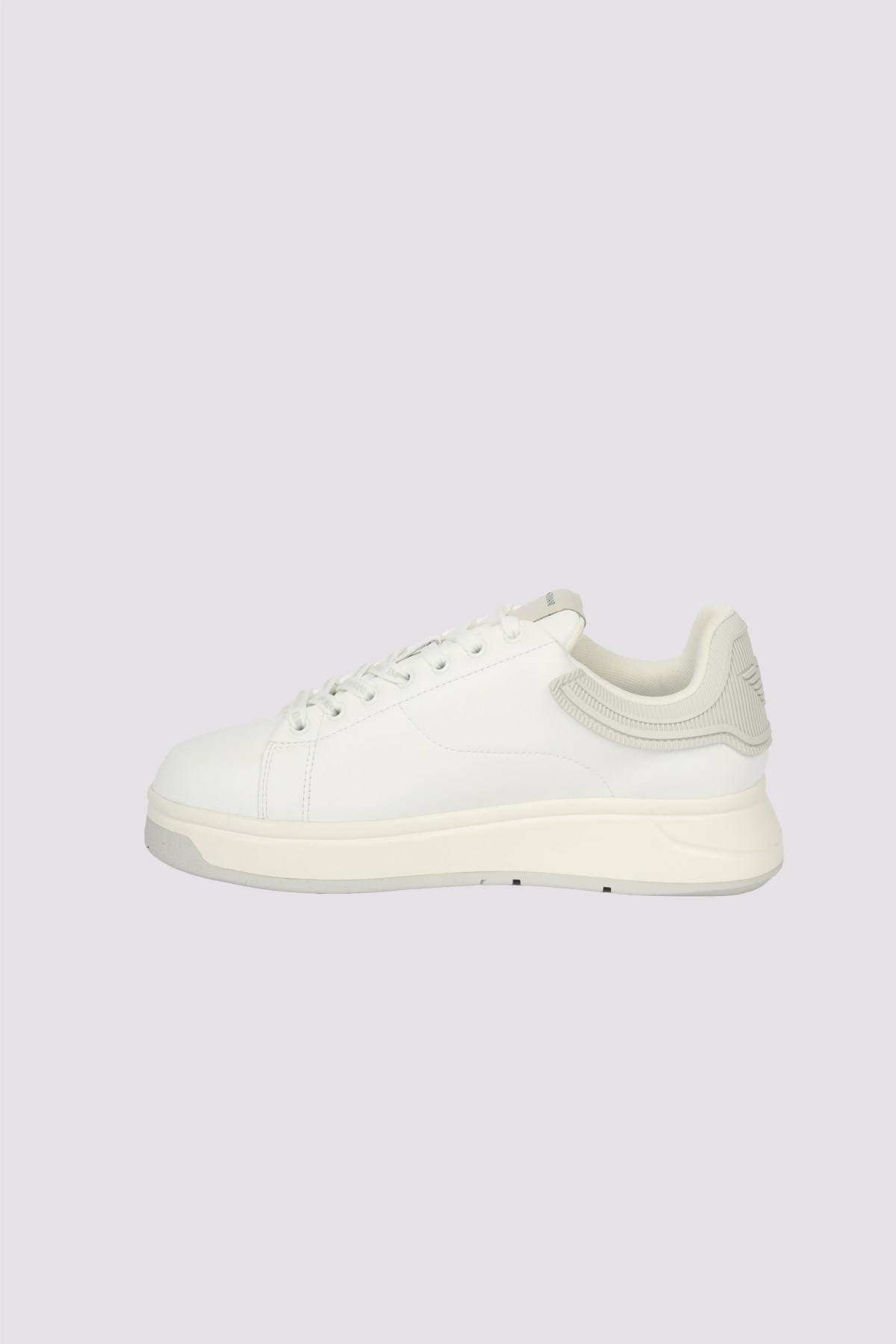 Emporio Armani Emporıo Armani Erkek Bağlamalı Orta Kalın Taban Deri Beyaz-Gri Sneaker EM003663 AF18212-M0459