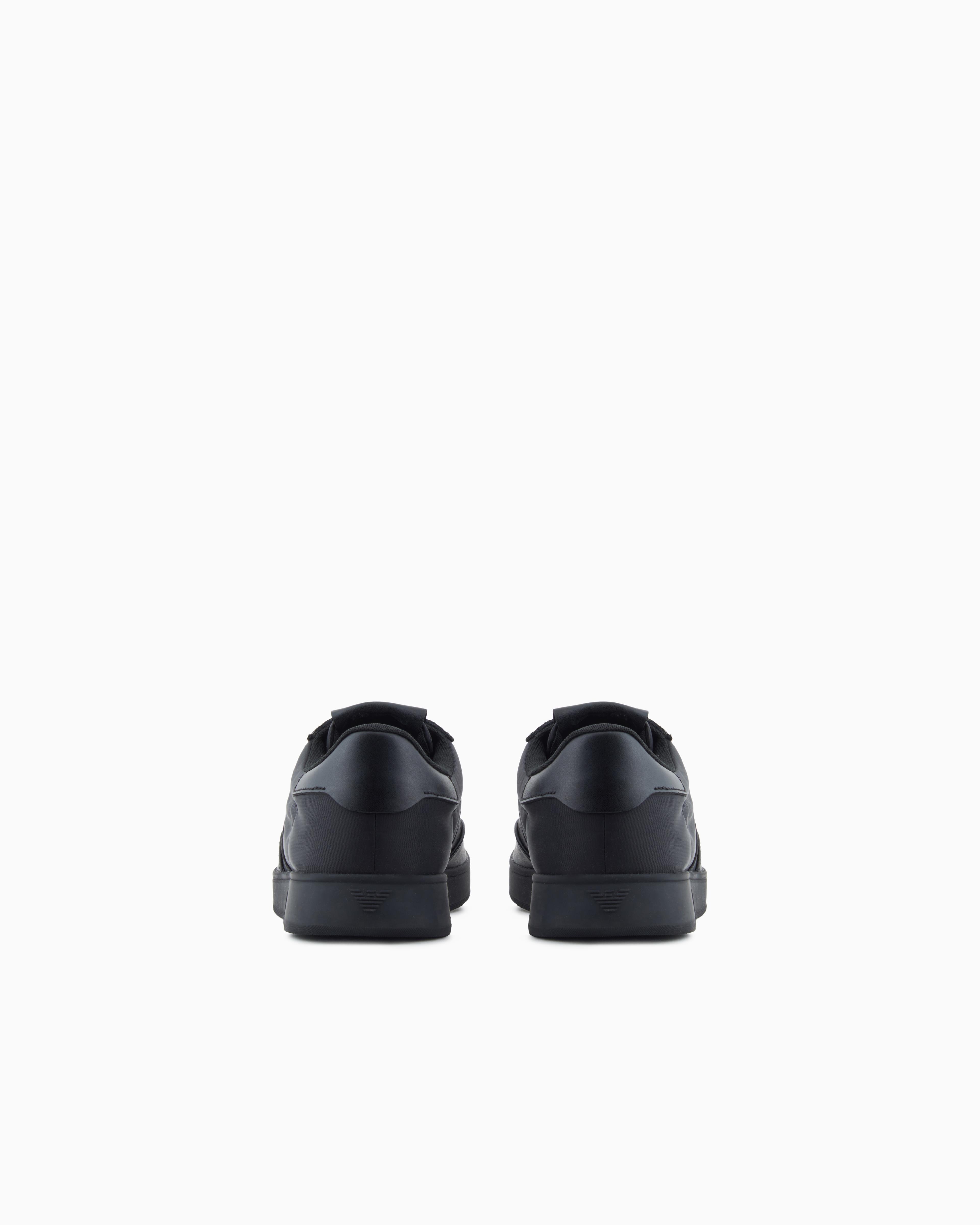 EMPORIO ARMANI Emporıo Armani Erkek Bağcıklı Bağlama Yuvarlak Burun Deri Rahat Taban Siyah Sneaker EM003062 AF18210-UC001