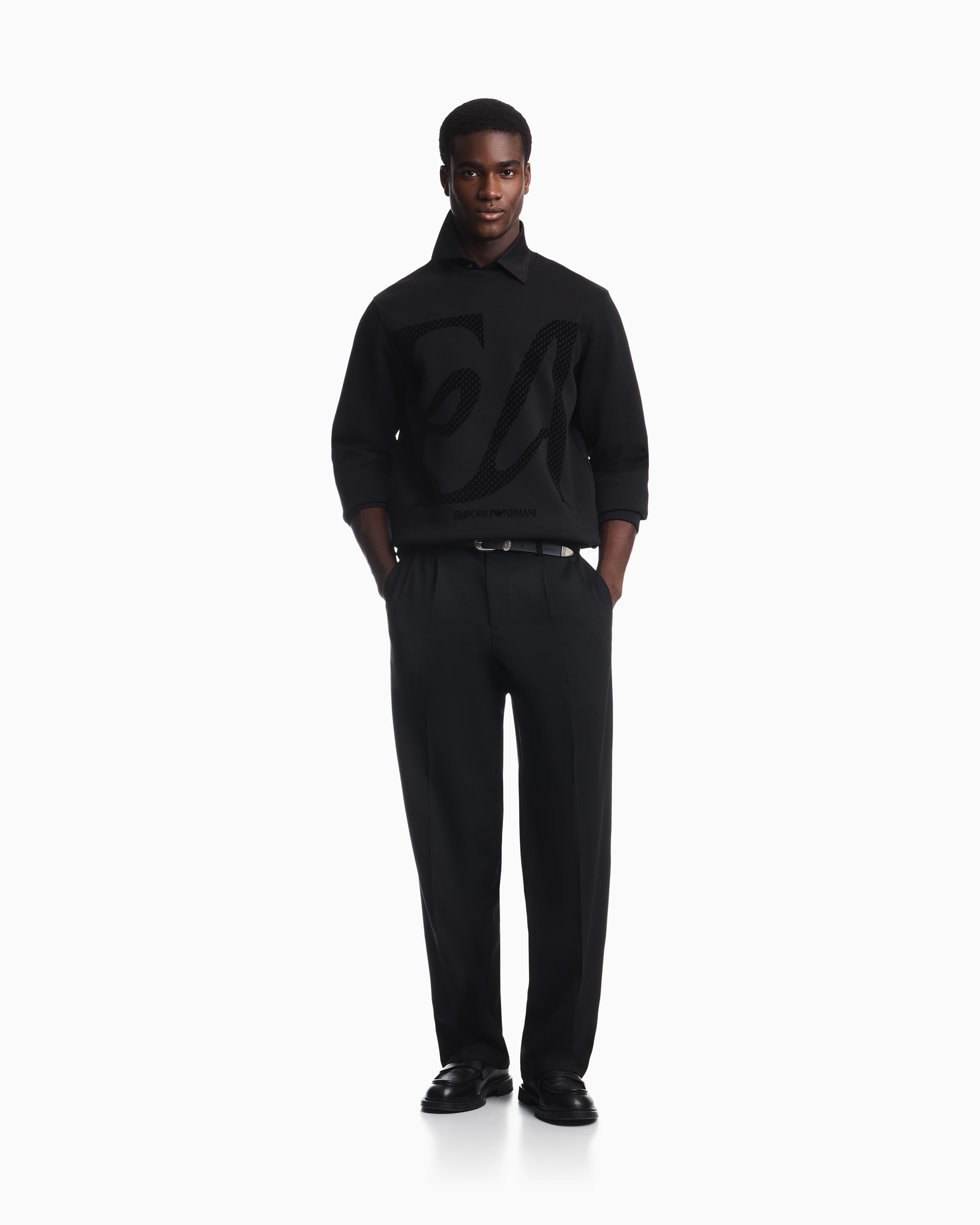Emporio Armani Emporıo Armani Erkek Büyük Kadife Logo Detaylı Pamuklu Çift Jarse Kumaşlı Uzun Kollu Siyah Sweatshirt EM006841 AF10013-MC722