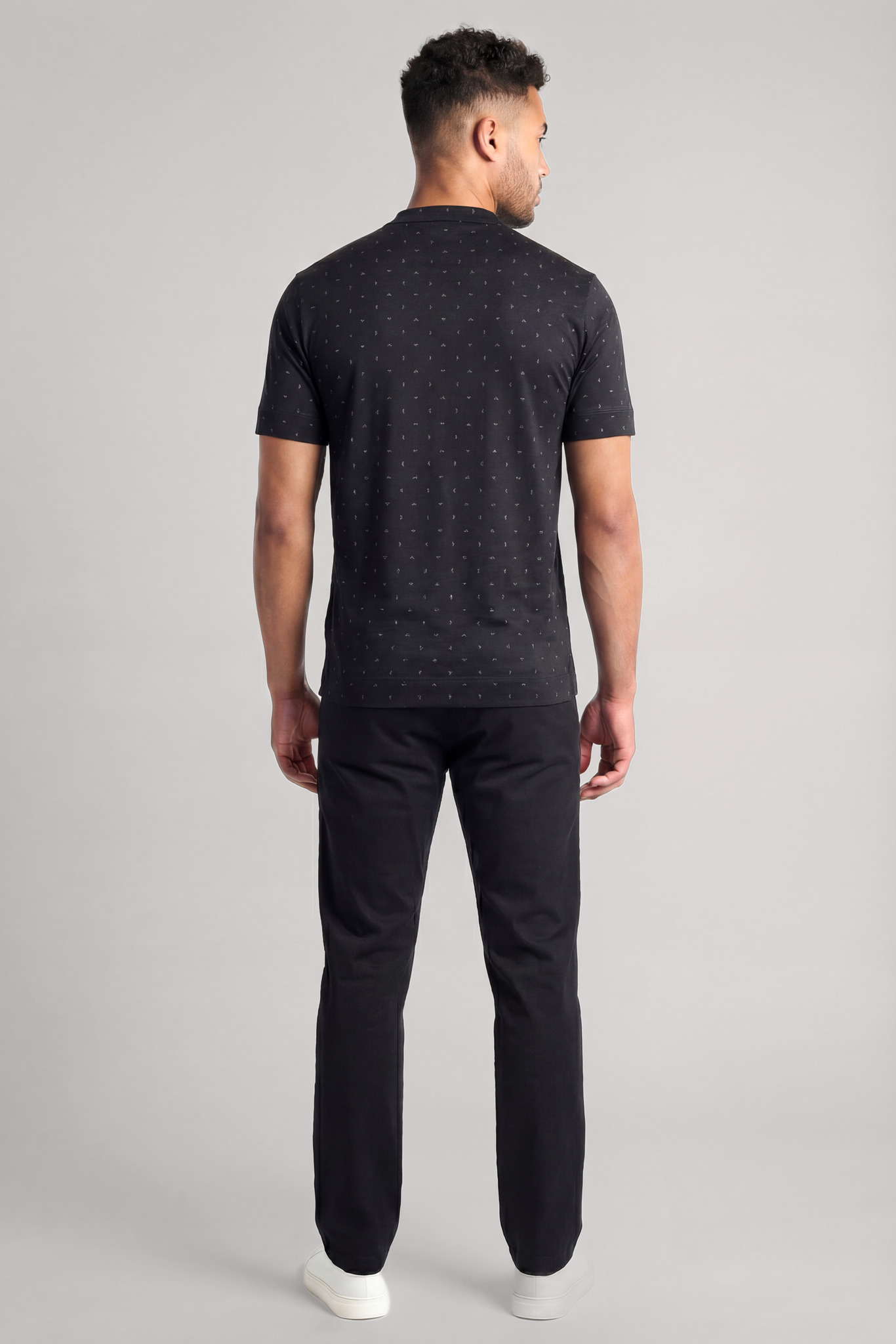 Emporio Armani Emporıo Armani Erkek Desenli Bisiklet Yaka Kısa Kol FB485 T-Shirt EM005270 AF24857-FB485