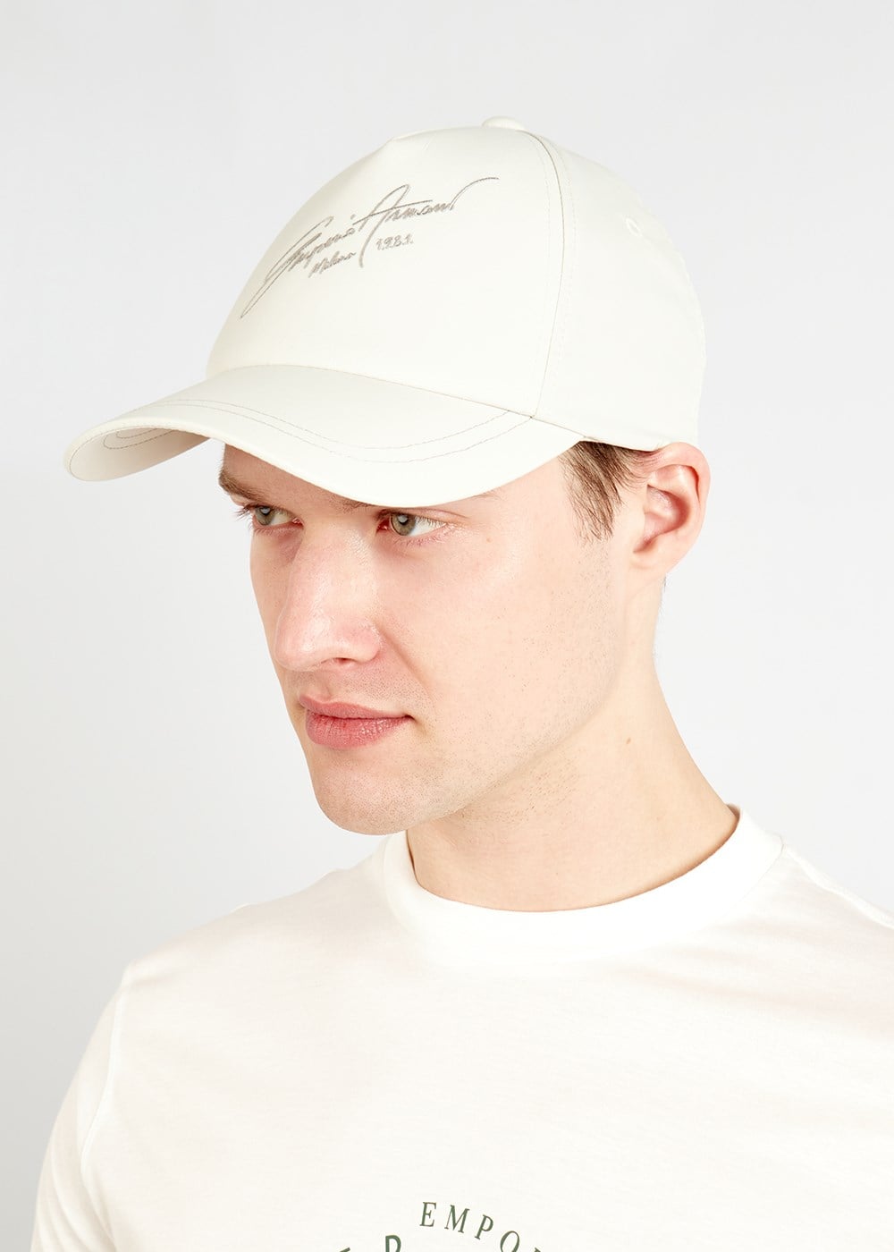 Emporio Armani Emporıo Armani Erkek İpek Karışımlı Logo Nakışlı Ayarlanabilir Tokalı Ekru Spor Şapka EM004851 AF24835-U1156