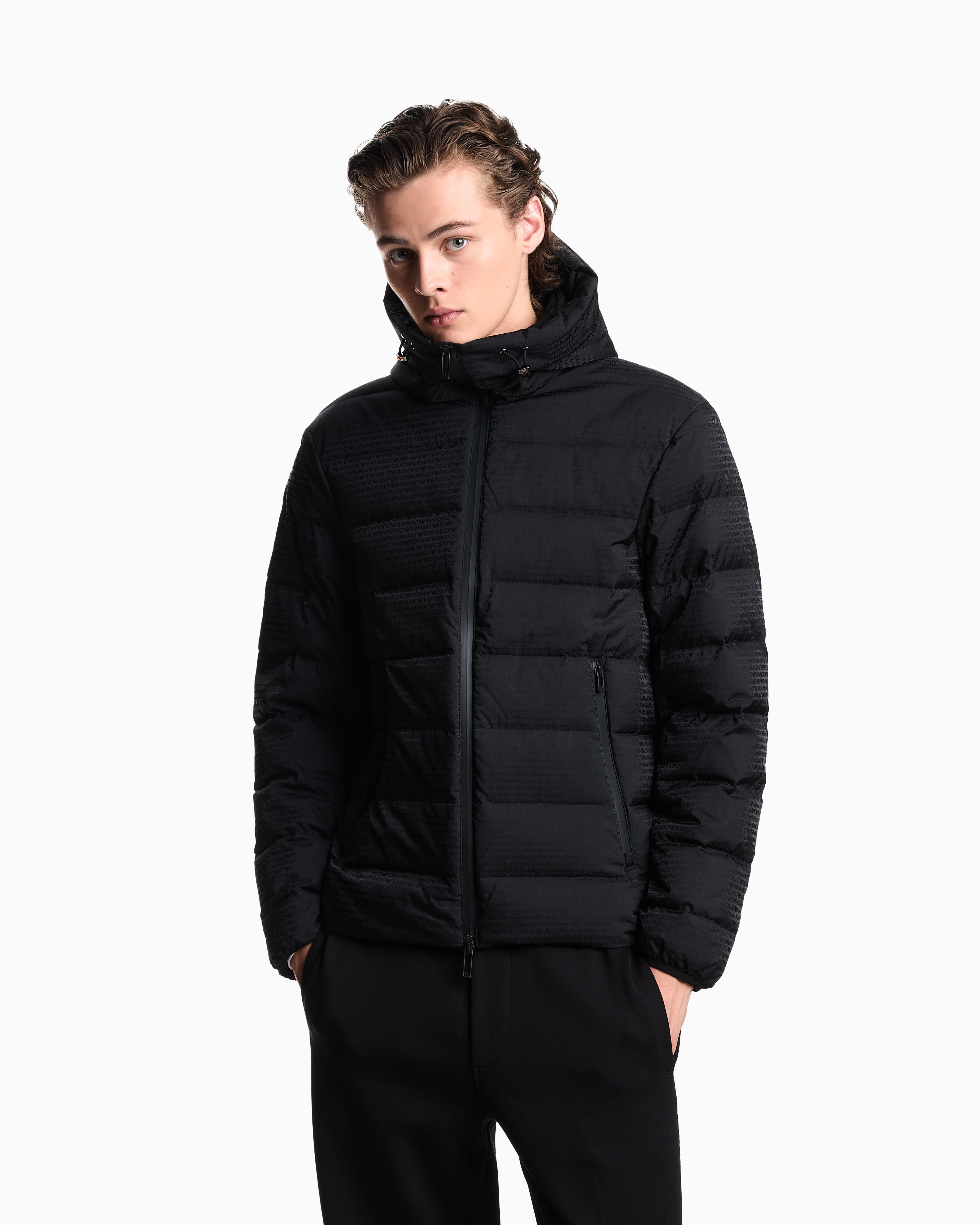 Emporio Armani Emporıo Armani Erkek Kapüşonlu Yaka % 100 Kuş Tüyü Kapitoneli Siyah Mont EM003043 AF15384-UC001