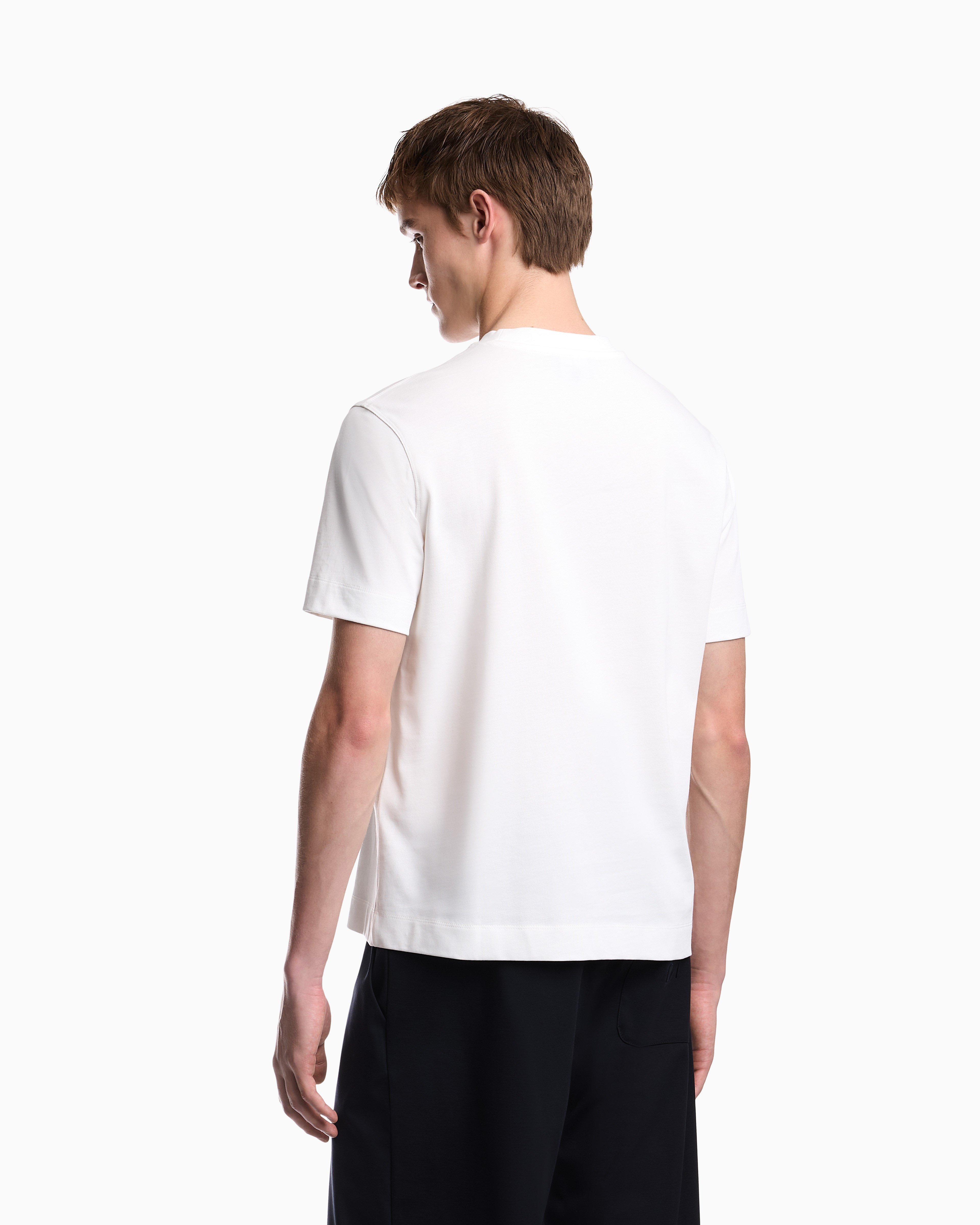 Emporio Armani Emporıo Armani Erkek Kalın Jarse Dokuma Kumaş Logo Nakışlı Yuvarlak Yakalı Kısa Kollu Beyaz T-Shirt EM006809 AF13715-U0003
