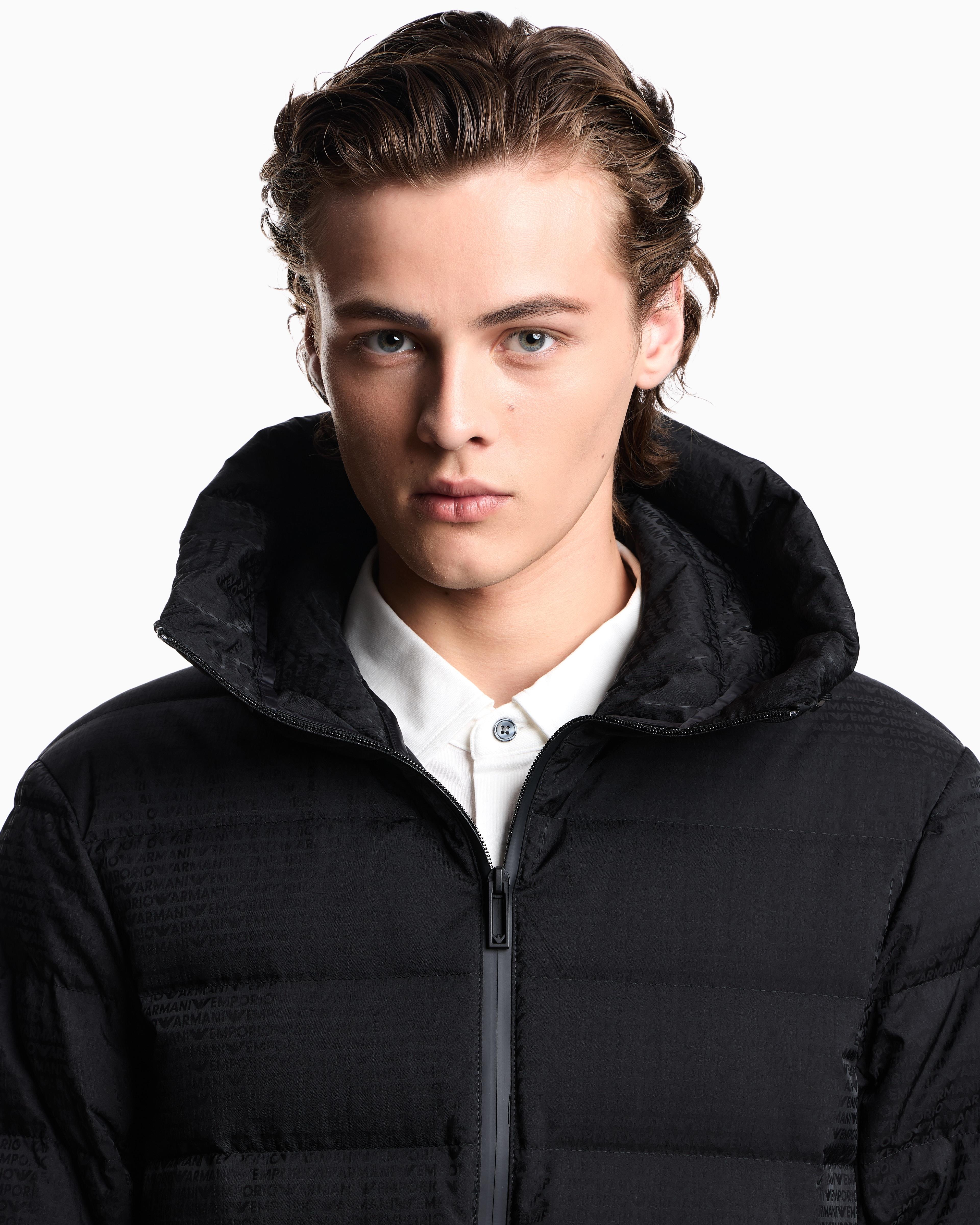 Emporio Armani Emporıo Armani Erkek Kapüşonlu Yaka % 100 Kuş Tüyü Kapitoneli Siyah Mont EM003043 AF15384-UC001