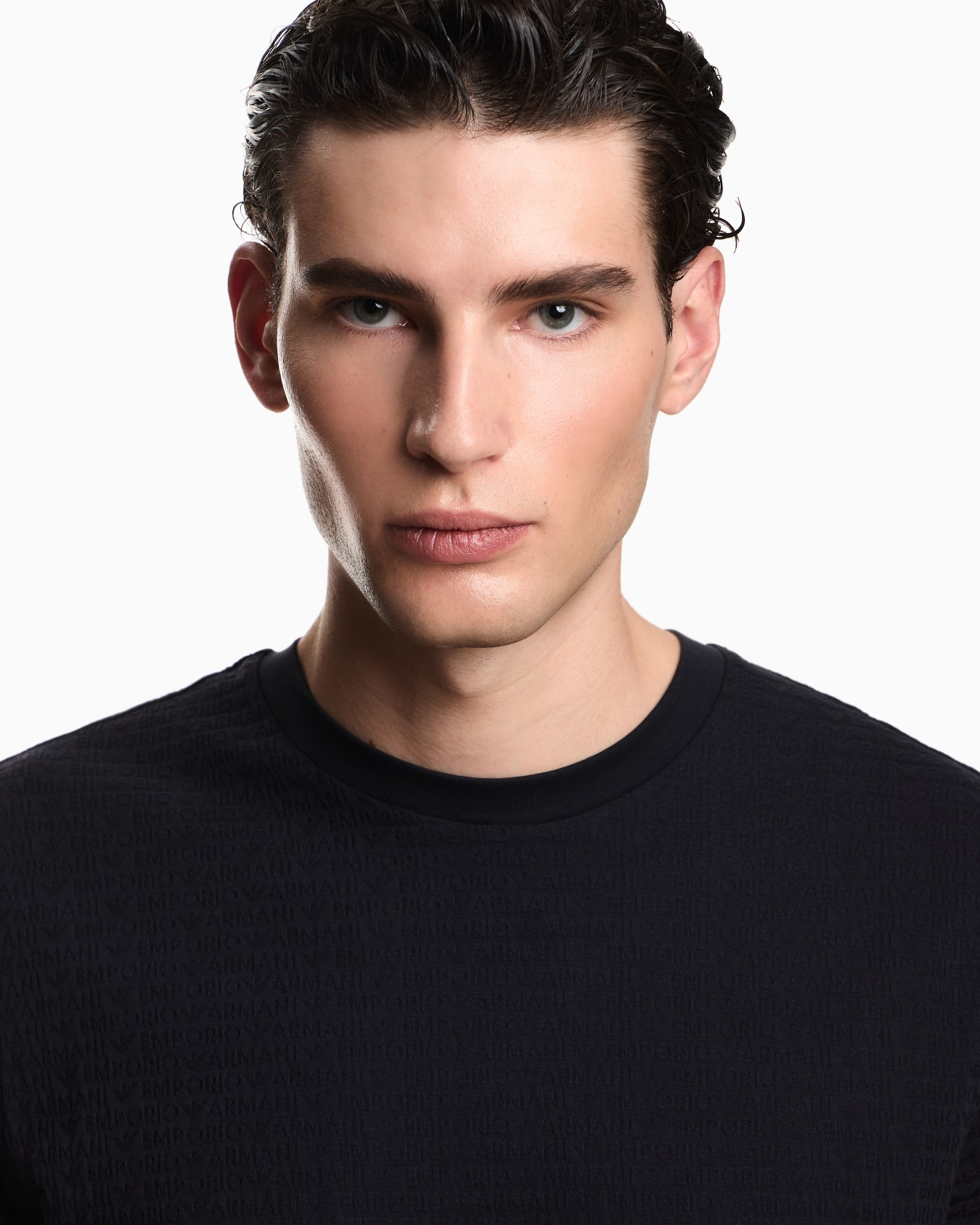 Emporio Armani Emporıo Armani Erkek Kısa Kol Bisiklet Yaka Rahat Kesim Lacivert T-Shirt EM004594 AF10762-FB413