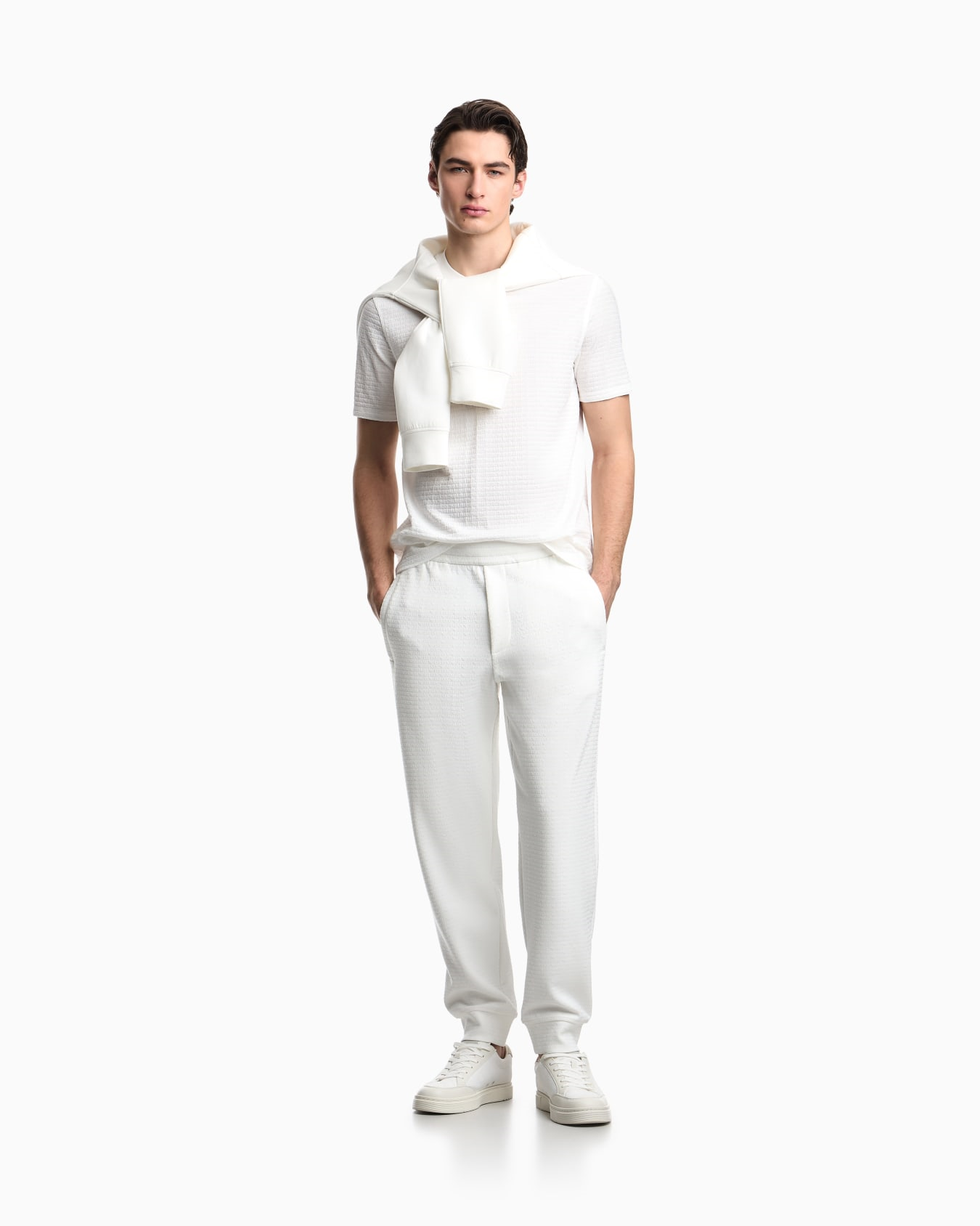 Emporio Armani Emporıo Armani Erkek Kısa Kol Bisiklet Yaka Rahat Kesim Beyaz T-Shirt EM004594 AF10762-F0185