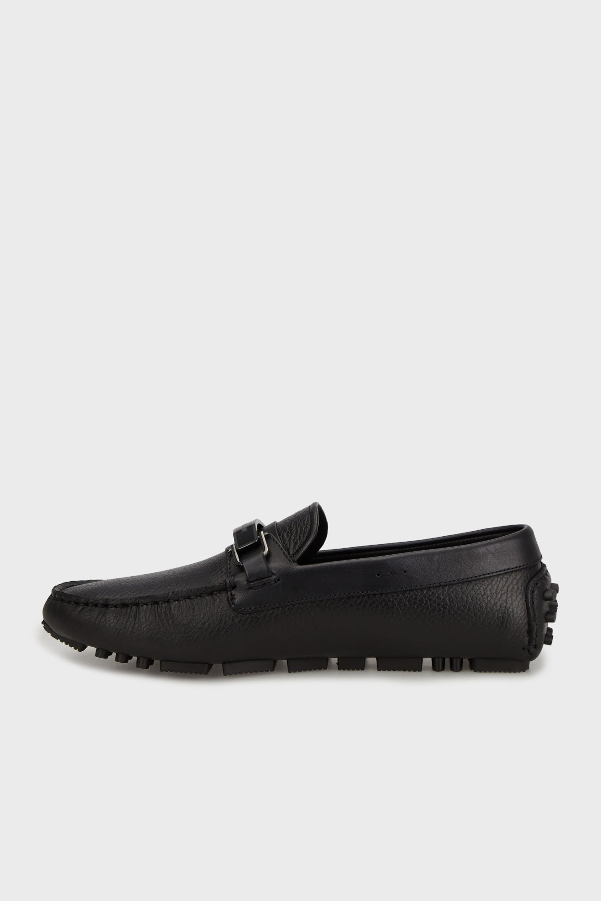 Emporio Armani Emporıo Armani Erkek Logo İmzalı Metalik Tokalı Hakiki Deri Siyah Loafer Ayakkabı EM003922 AF20519-MC012