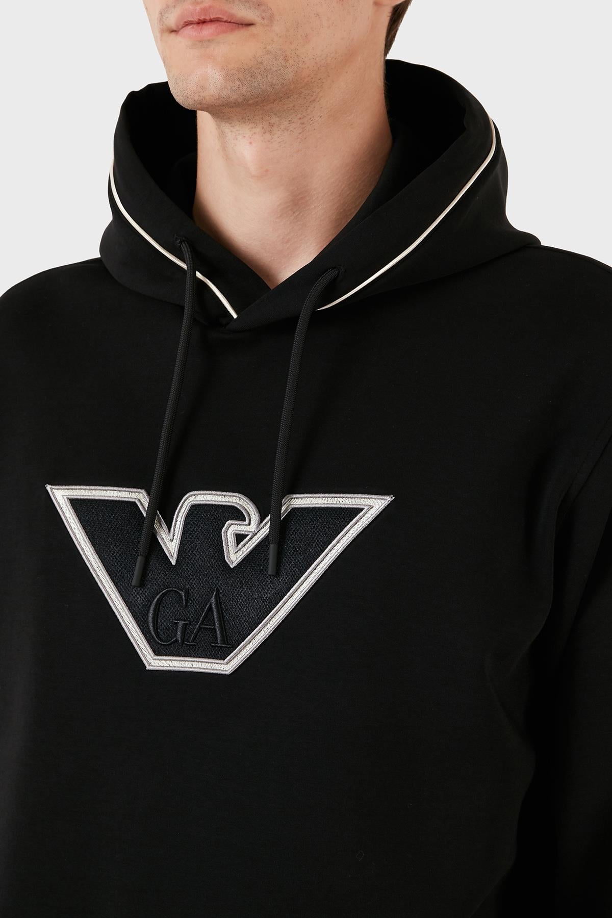 Emporio Armani Emporıo Armani Erkek Marka Logolu Uzun Kollu Rahat Siyah Sweatshirt 6R1ME5 1JHSZ-00A2