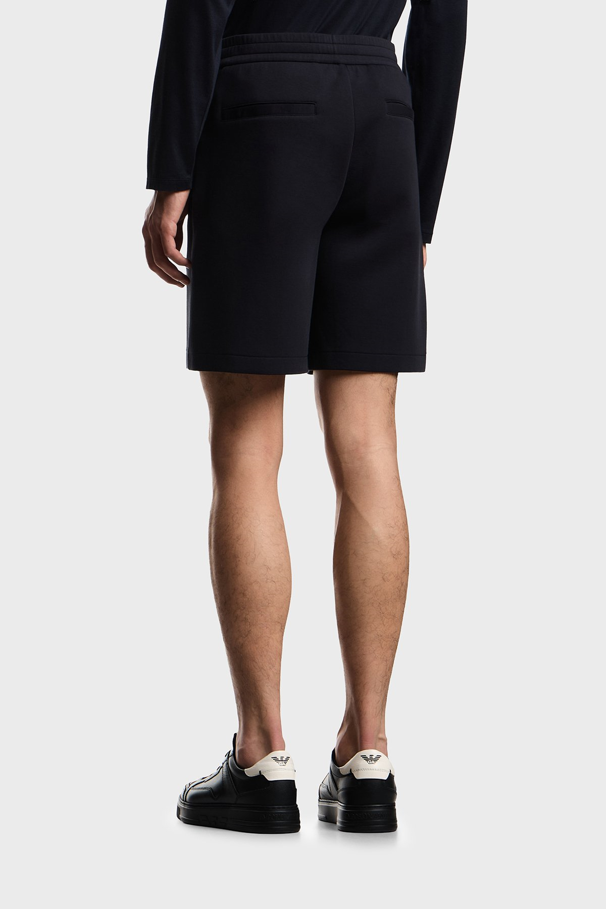 Emporio Armani Emporıo Armani Erkek Normal Kesim Pileli Pamuklu Lacivert BERMUDA EM004544 AF10013-UB118