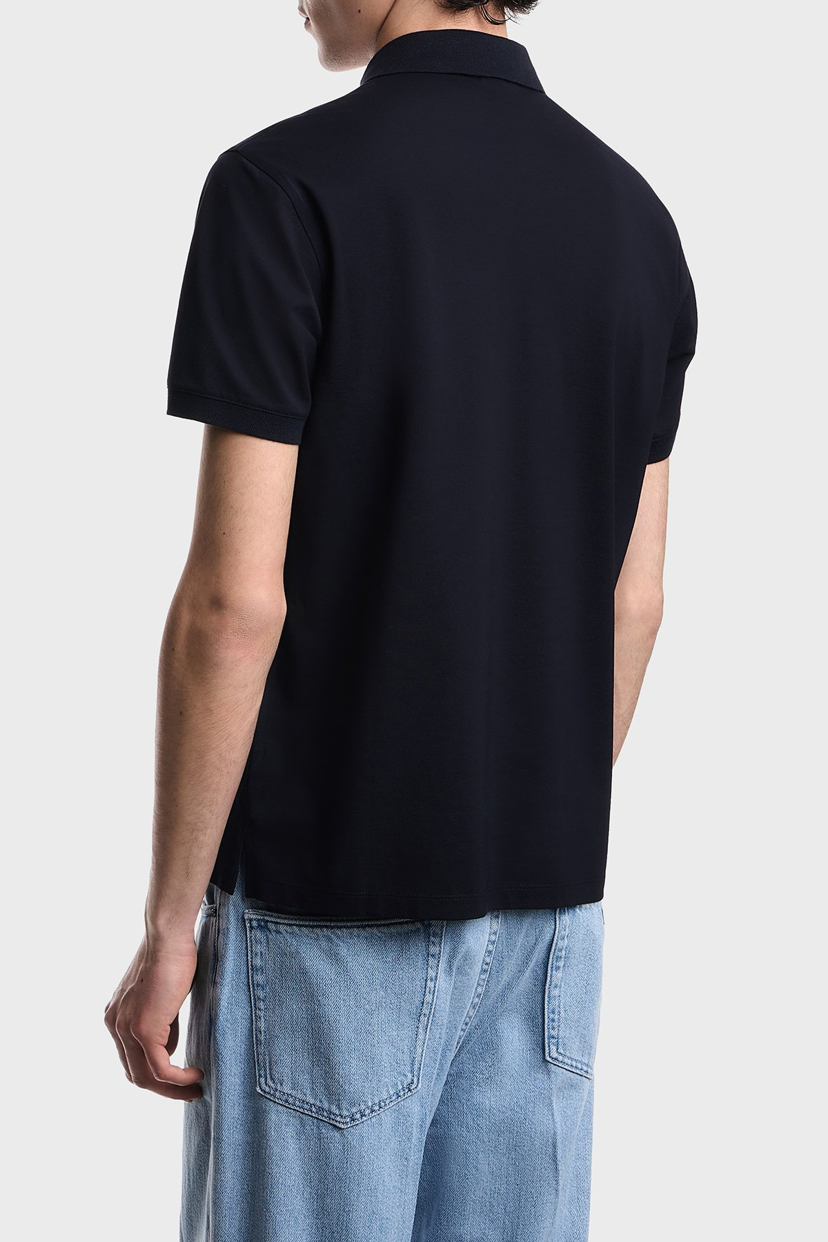 Emporio Armani Emporıo Armani Erkek Normal Kesim Pamuklu Logo Kabartmalı Kısa Kollu Lacivert Polo Yaka T-Shirt EM004579 AF13742-UB118