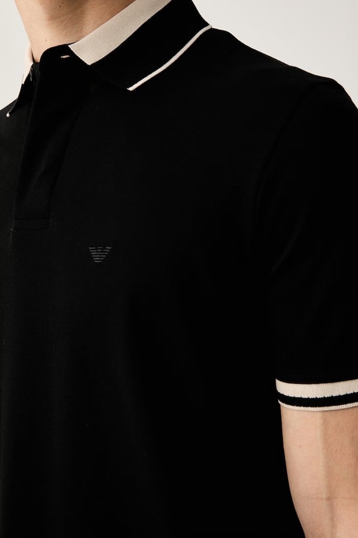 Emporio Armani Emporıo Armani Erkek Normal Kesim Kartal Logo İşlemeli Pamuklu Pike Kumaşlı Kısa Kollu Siyah Polo Yaka T-Shirt EM006625 AF12955-UC001