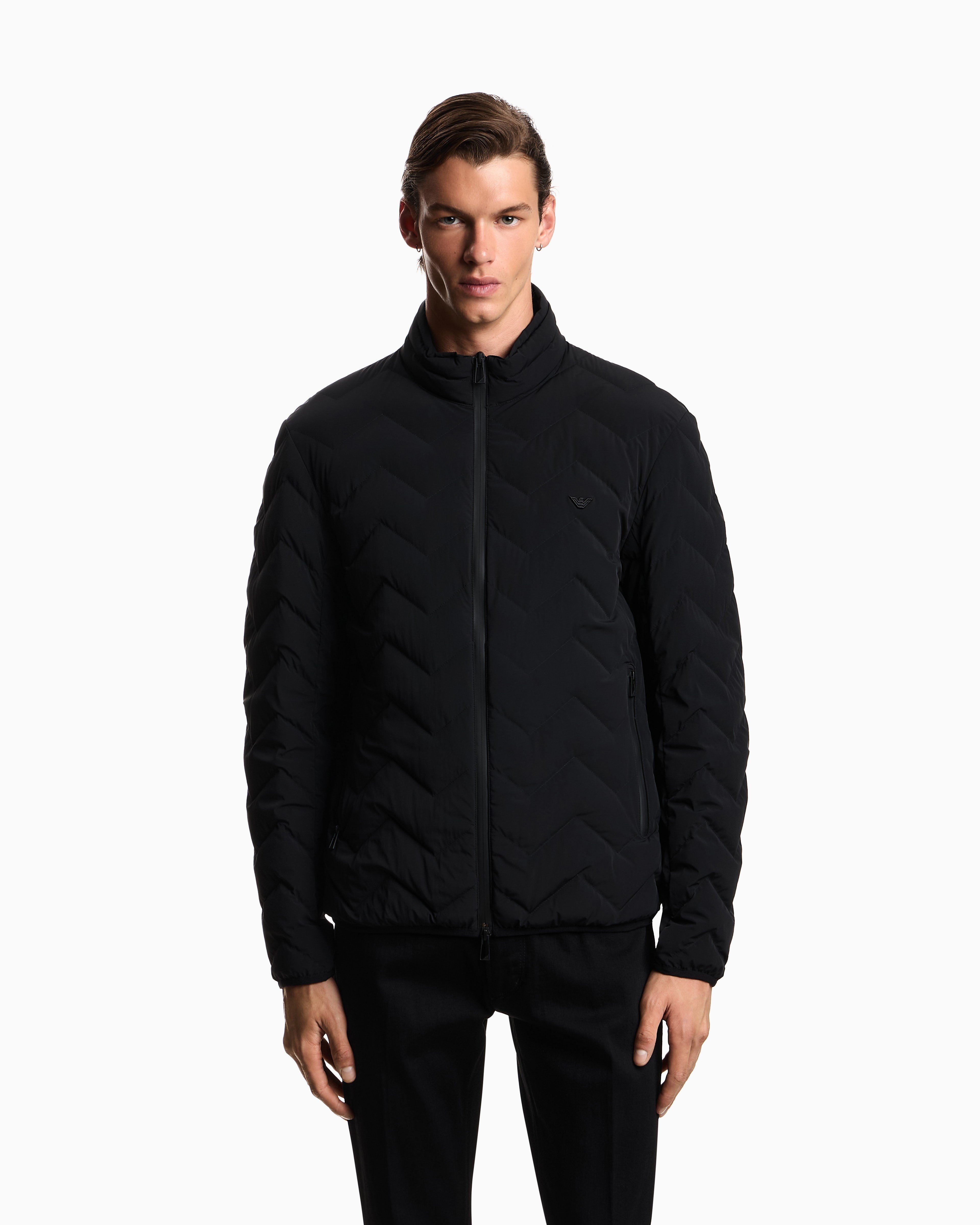 Emporio Armani Emporıo Armani Erkek Normal Kesim Dik Yaka Kapitoneli Siyah Ceket EM004947 AF18499-UC001