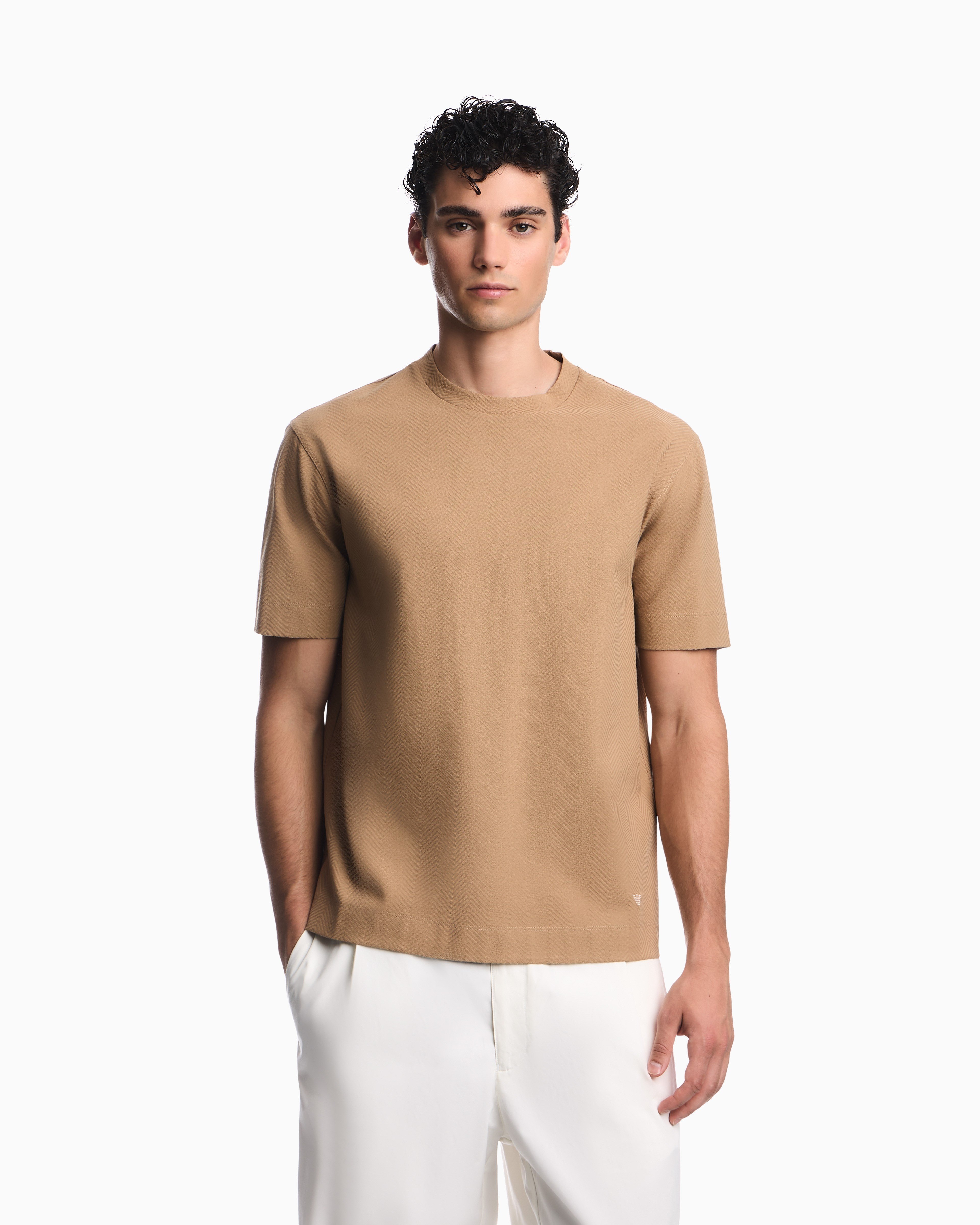 Emporio Armani Emporıo Armani Erkek Normal Kesim Pamuklu Jakarlı Jarse Kumaş Kısa Kollu Bej T-Shirt EM007038 AF10762-F6245