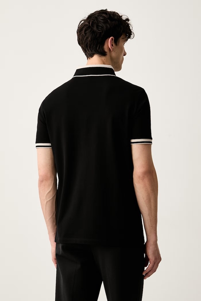 Emporio Armani Emporıo Armani Erkek Normal Kesim Kartal Logo İşlemeli Pamuklu Pike Kumaşlı Kısa Kollu Siyah Polo Yaka T-Shirt EM006625 AF12955-UC001