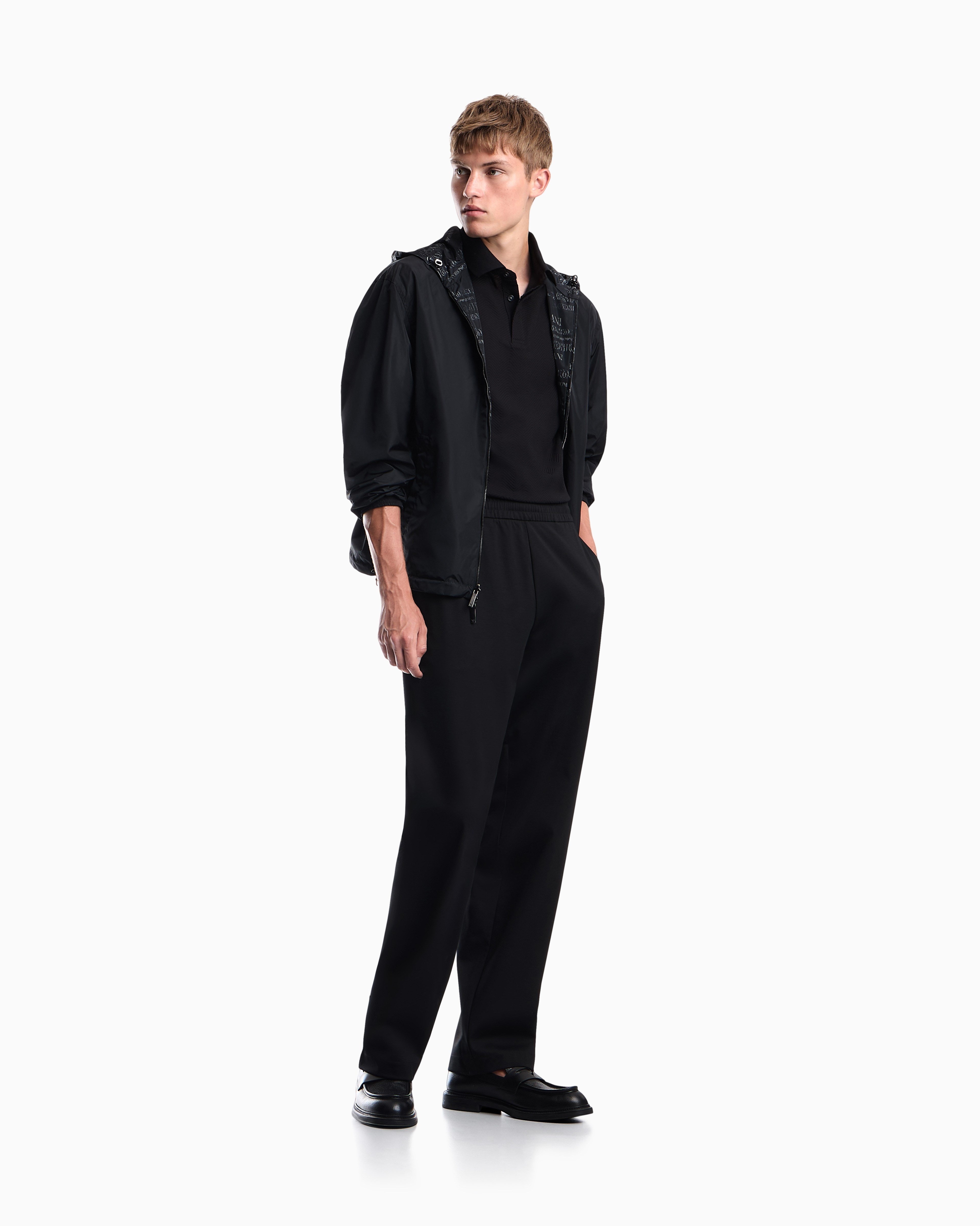 Emporio Armani Emporıo Armani Erkek Normal KEsim Pamuklu Jakarlı Jarse Kumaş Kısa Kollu Siyah Polo Yaka T-Shirt EM007039 AF10762-FC328