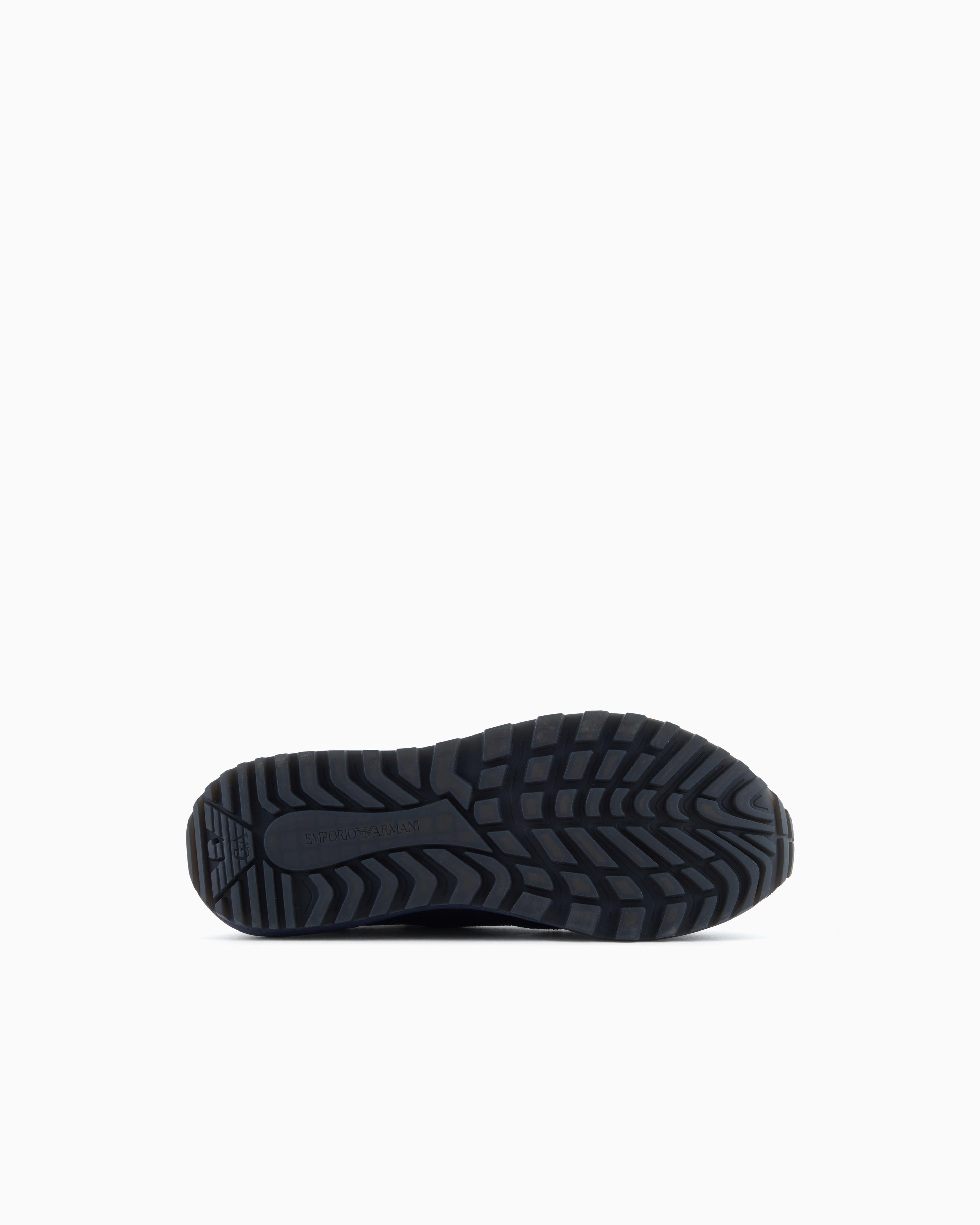 EMPORIO ARMANI Emporıo Armani Erkek Örme ve Süet Detaylı Burunlu Kartal Logolu Yuvarlak Mavi Sneaker EM003739 AF19724-MC038