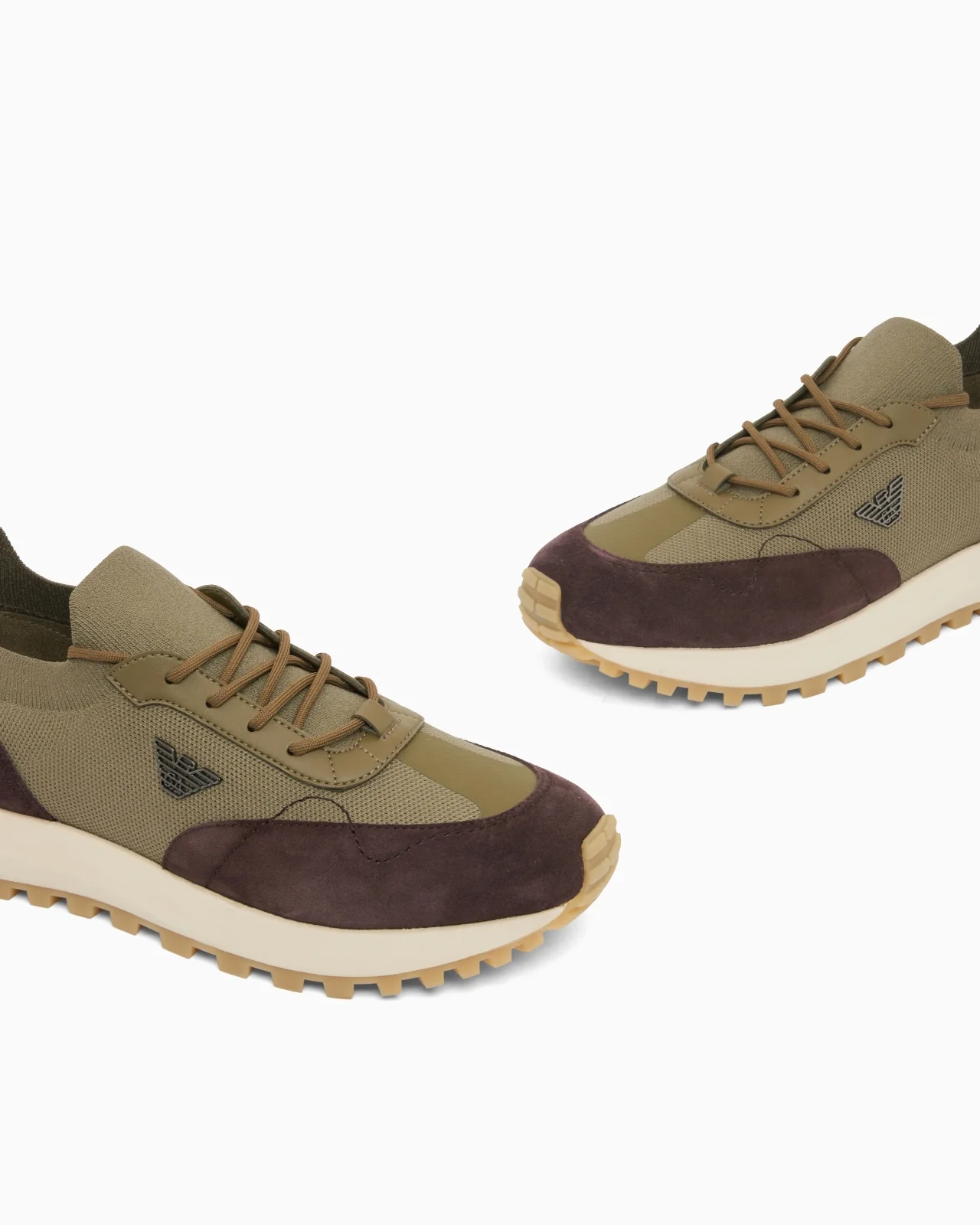 Emporio Armani Emporıo Armani Erkek Örme ve Süet Detaylı Burunlu Kartal Logolu Yuvarlak Haki Sneaker EM003739 AF19724-MZ783