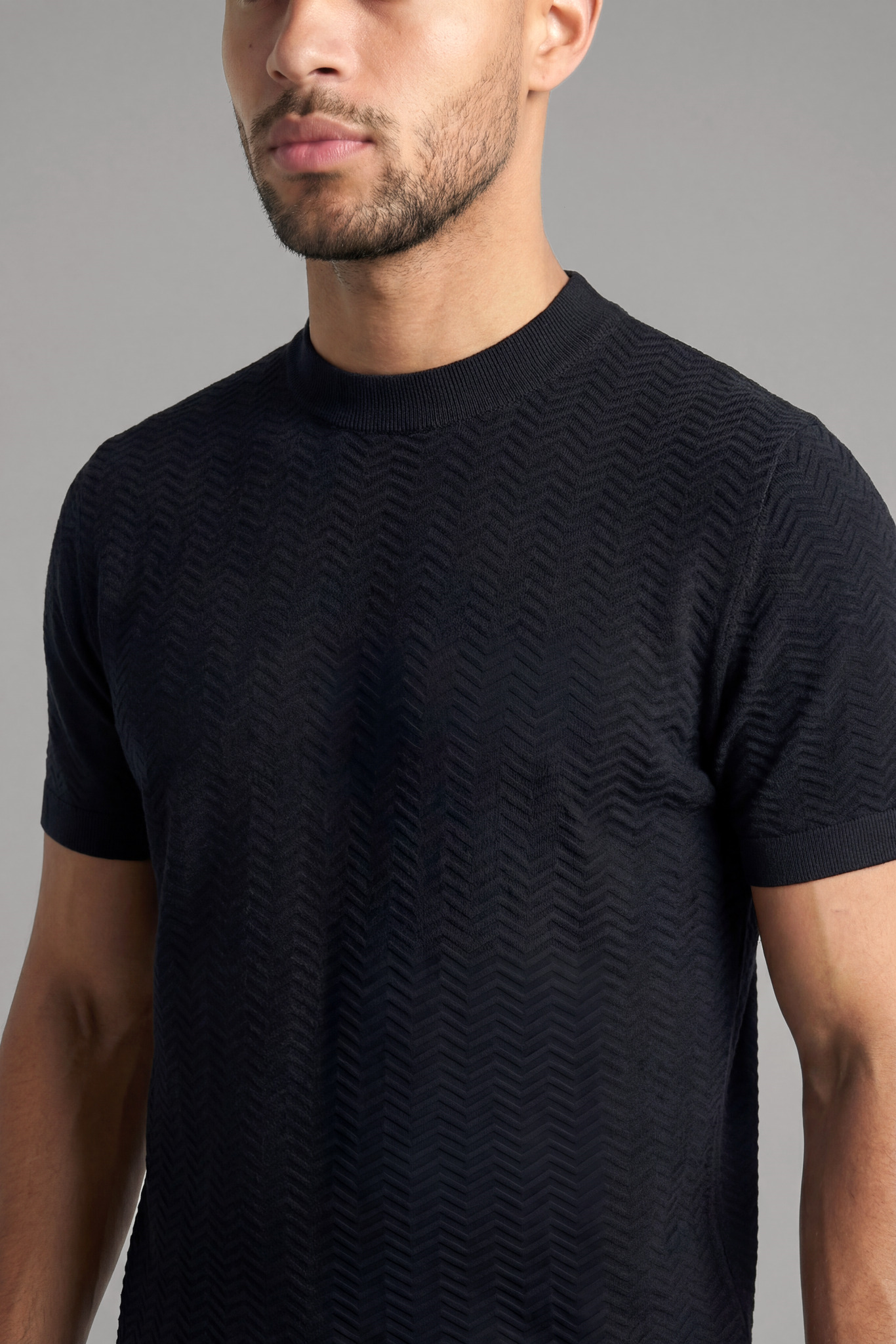 Emporio Armani Emporıo Armani Erkek Pamuklu Bisiklet Yaka Kısa Kollu Siyah Kazak EM004671 AF23759-UC001