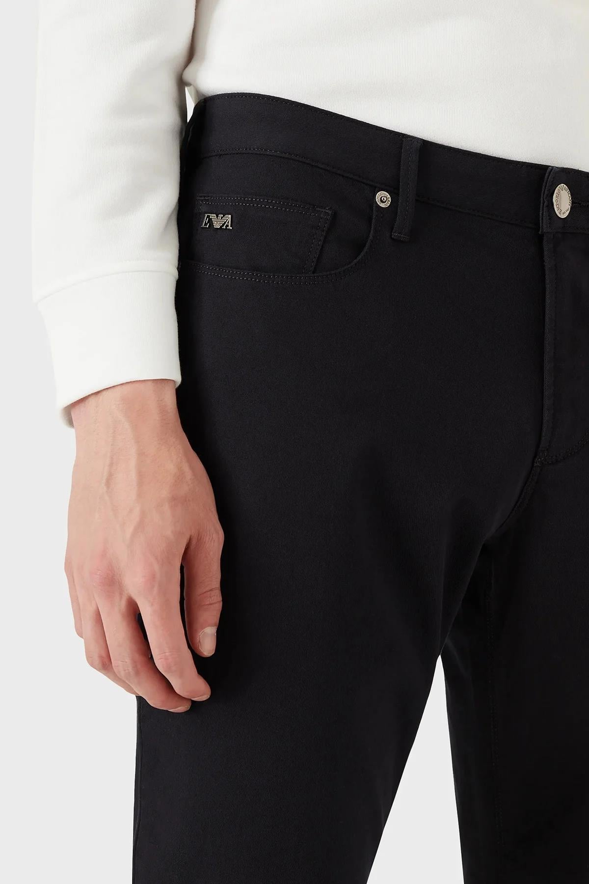 Emporio Armani Emporıo Armani Erkek Pamuklu Dokuma Kumaş Marka Logolu Mavi Jeans 8N1J06 1GN0Z-0920