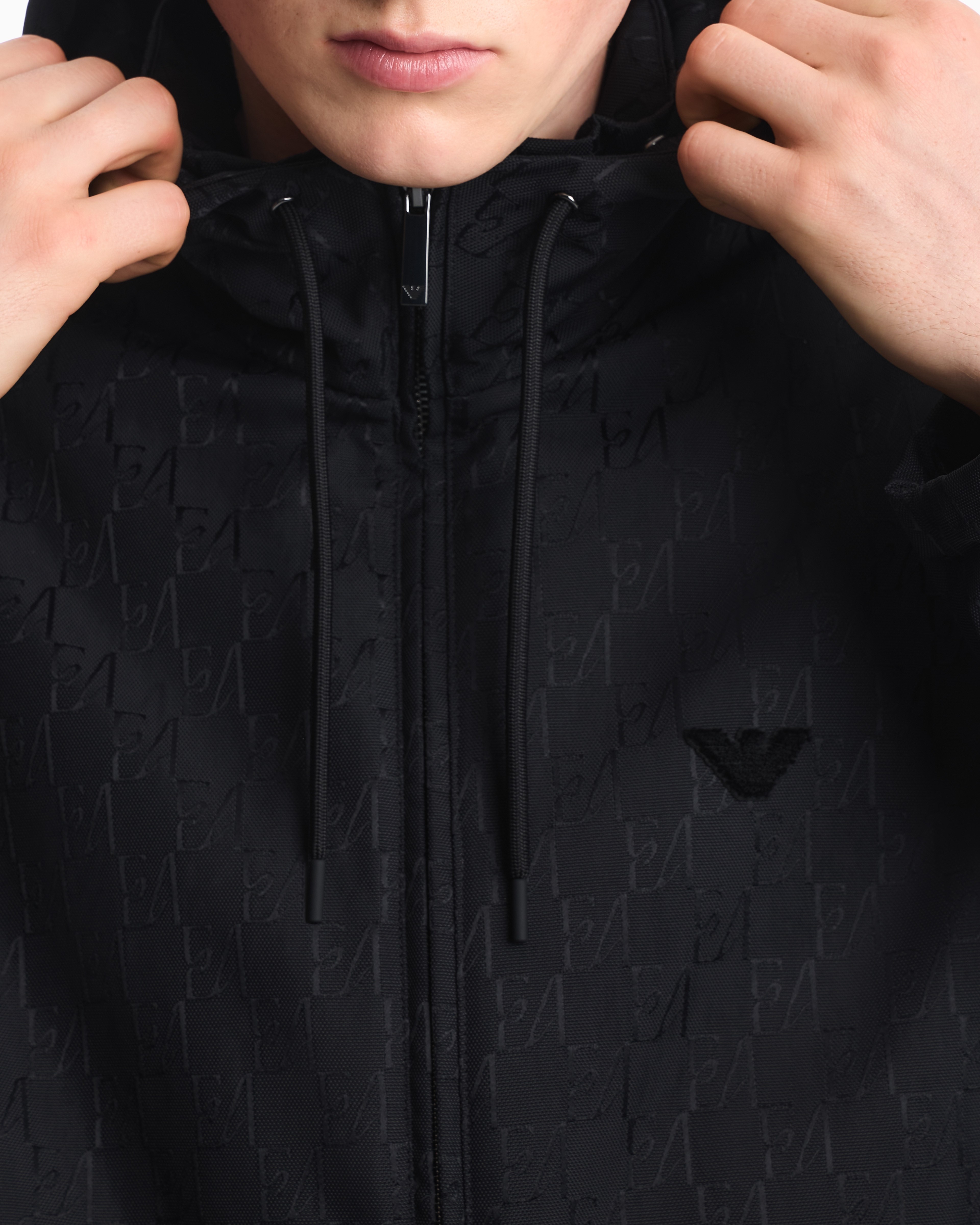 Emporio Armani Emporıo Armani Erkek Rahat Kalıp Kabartma Desenli Uzun Kollu Siyah Ceket EM006736 AF29202-FC368