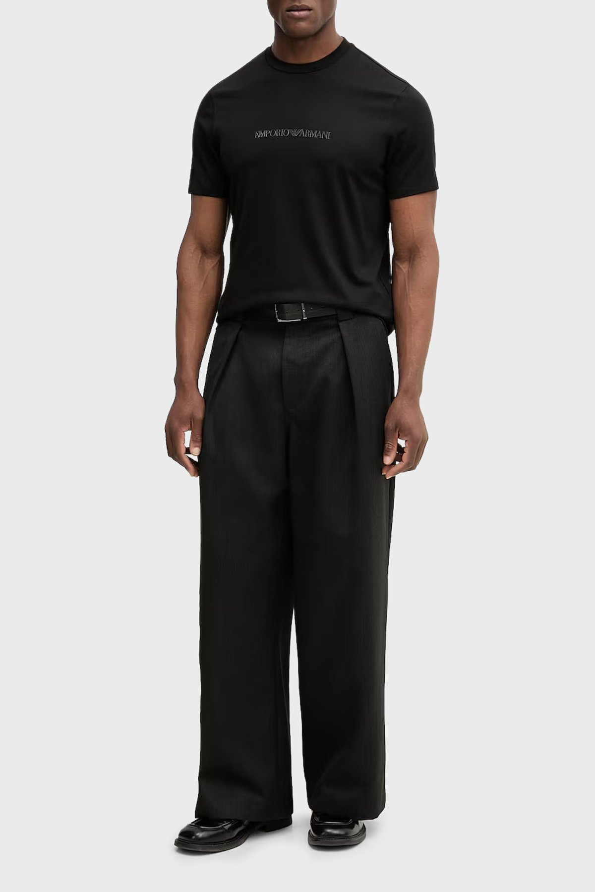 Emporio Armani Emporıo Armani Erkek Regular Fit Logo Detaylı Pamuklu Kısa Kollu Siyah T-Shirt EM004583 AF13669-MC540