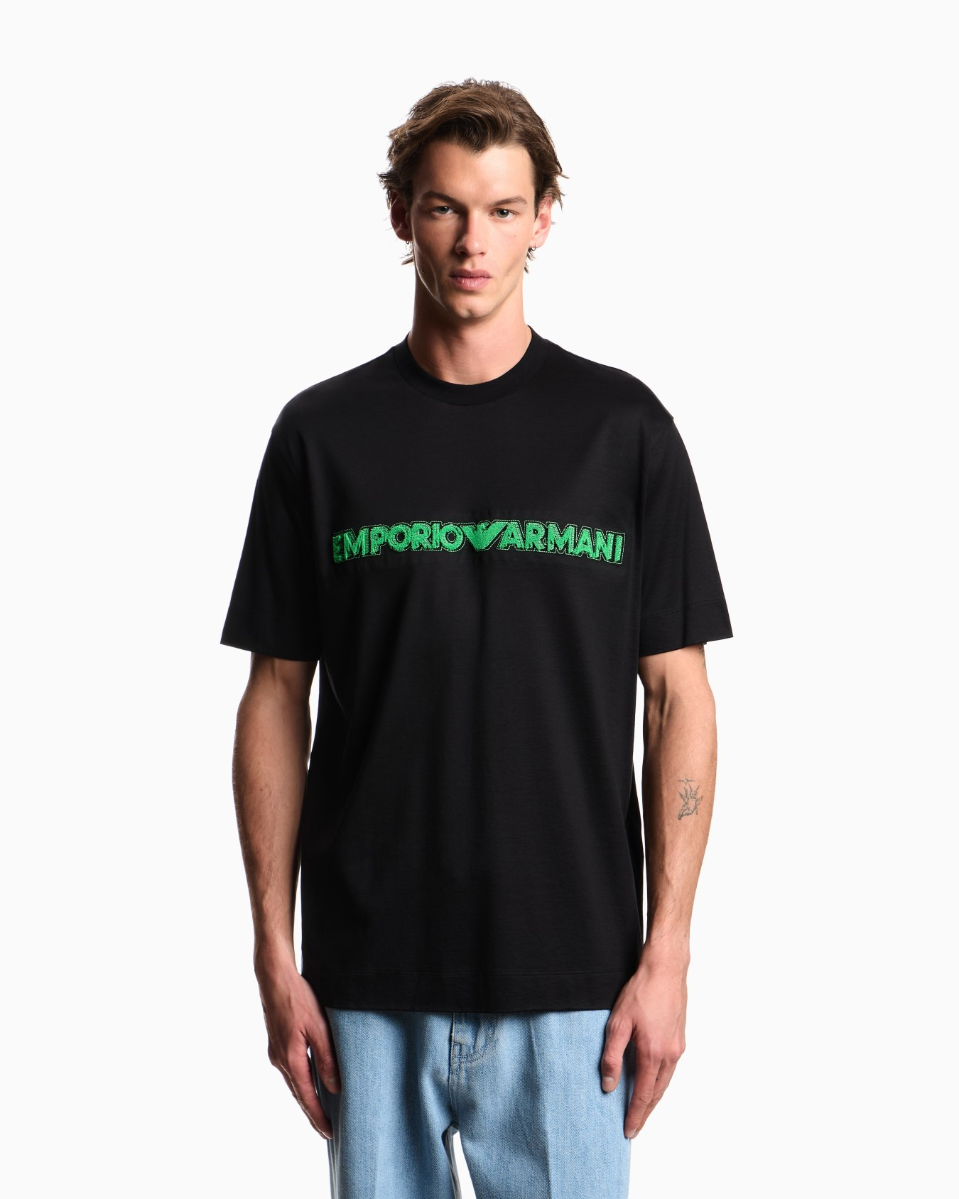 Emporio Armani Emporıo Armani Erkek Regular Fit Yumuşak Dokulu Kabartmalı Pamuklu Yuvarlak Yakalı Kısa Kollu Siyah T-Shirt EM004520 AF13747-UC001