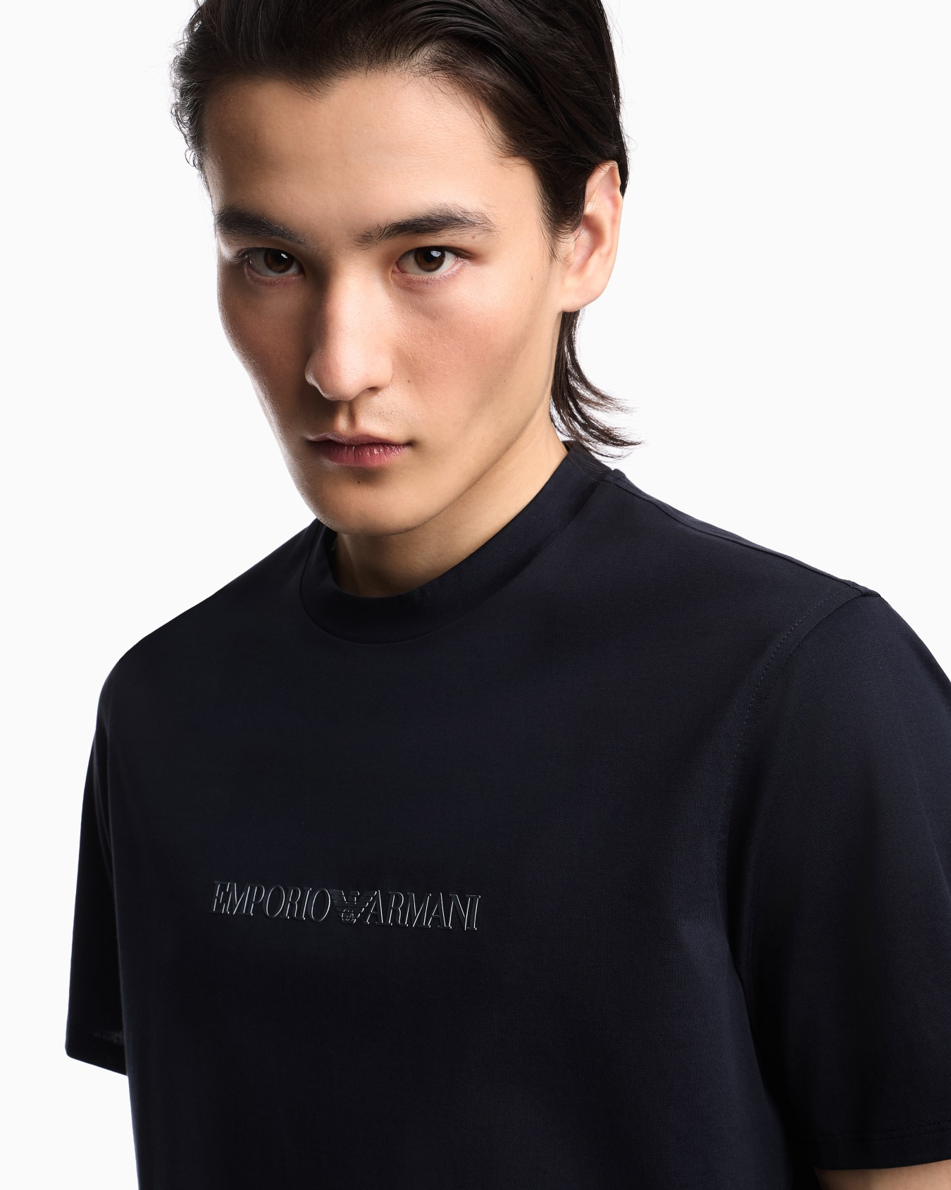 Emporio Armani Emporıo Armani Erkek Regular Fit Logo Detaylı Pamuklu Kısa Kollu Lacivert T-Shirt EM004583 AF13669-MB563