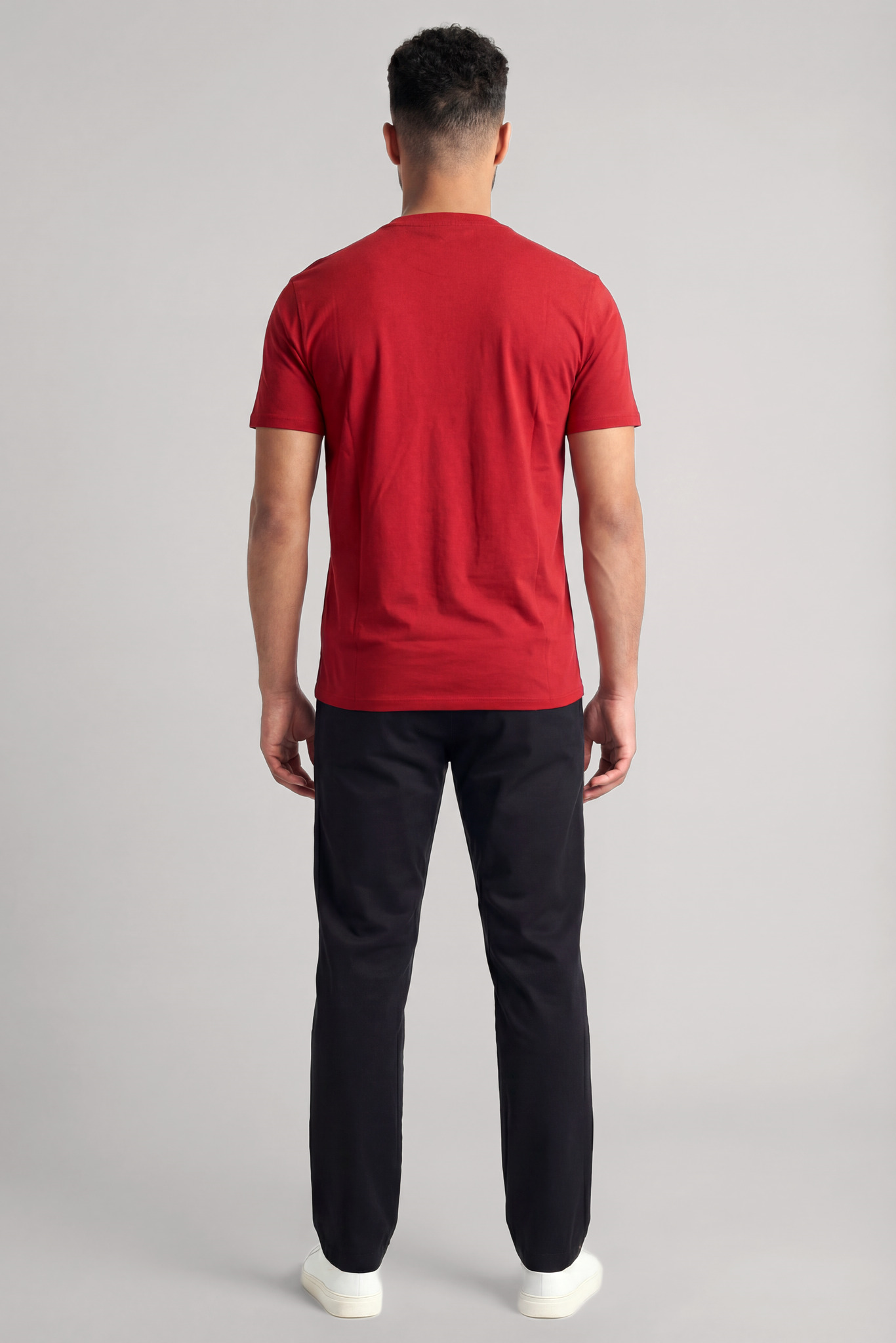 Emporio Armani Emporıo Armani Erkek Regular Fit Logo Detaylı Pamuklu Kısa Kollu M5149 T-Shirt EM004583 AF13669-M5149