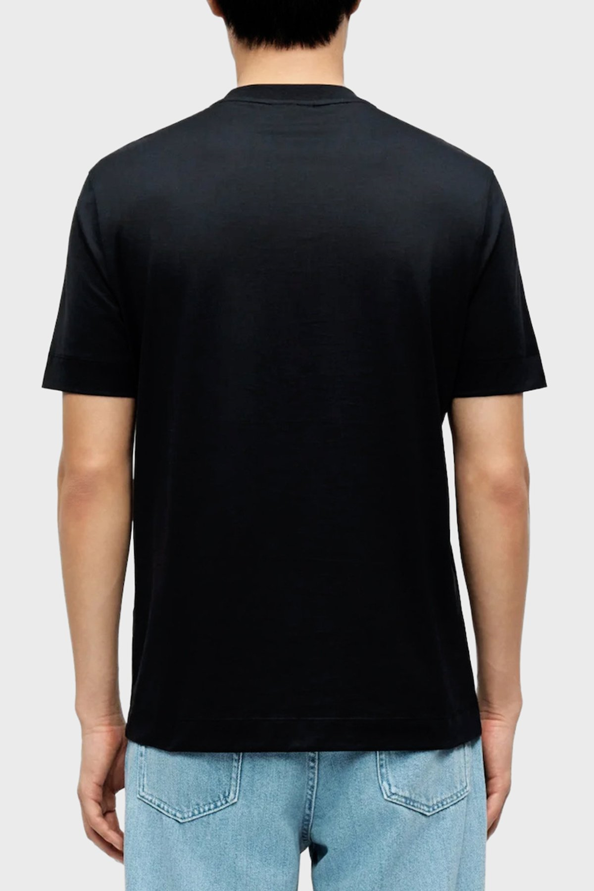 Emporio Armani Emporıo Armani Erkek Regular Fit Bisiklet Yaka Desenli Kısa Kollu Lacivert1 T-Shirt EM004994 AF24470-UB118