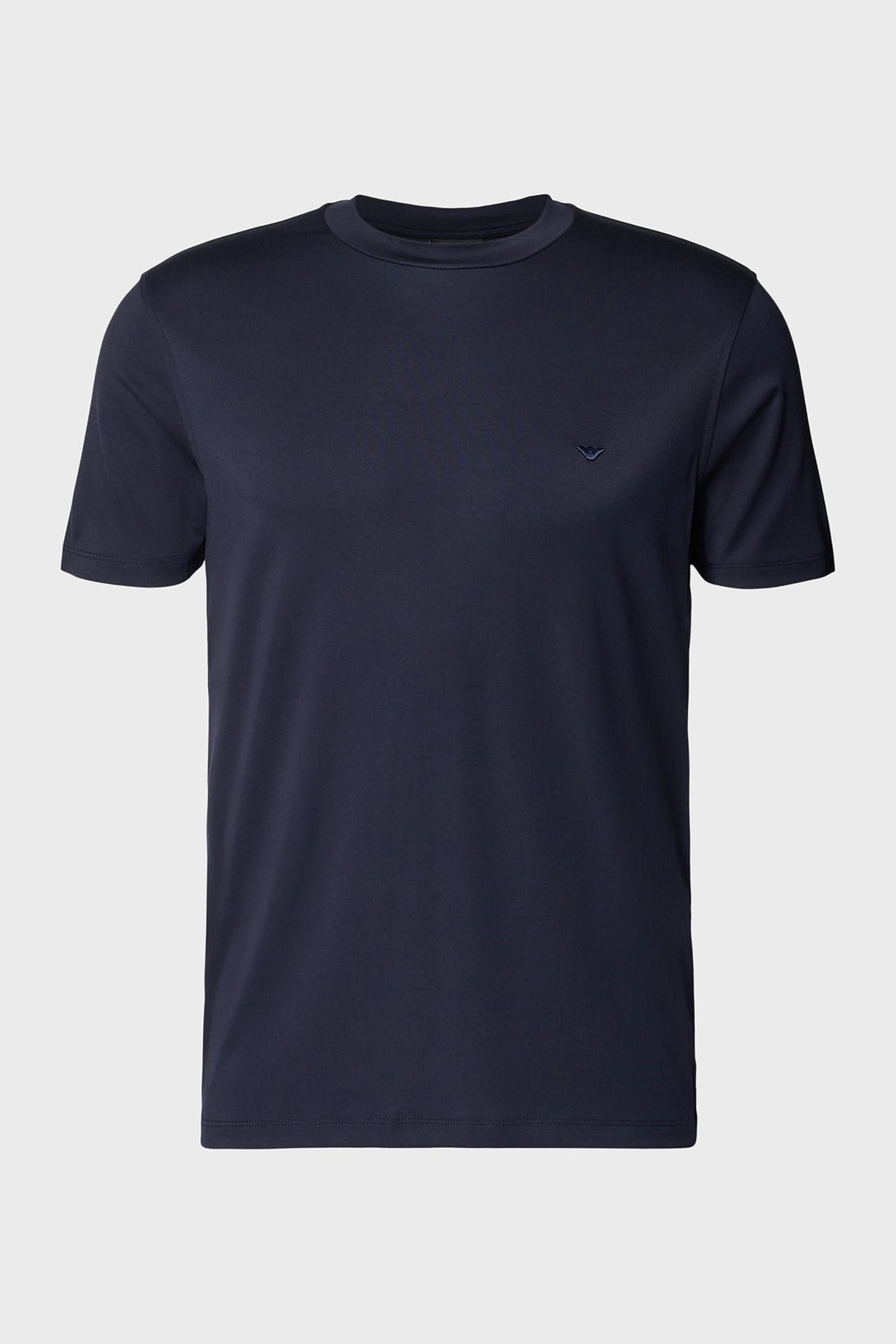 Emporio Armani Emporıo Armani Erkek Regular Fit İpek Karışımlı Kartal Logo Figürlü Kısa Kollu Lacivert T-Shirt EM004586 AF13721-UB118